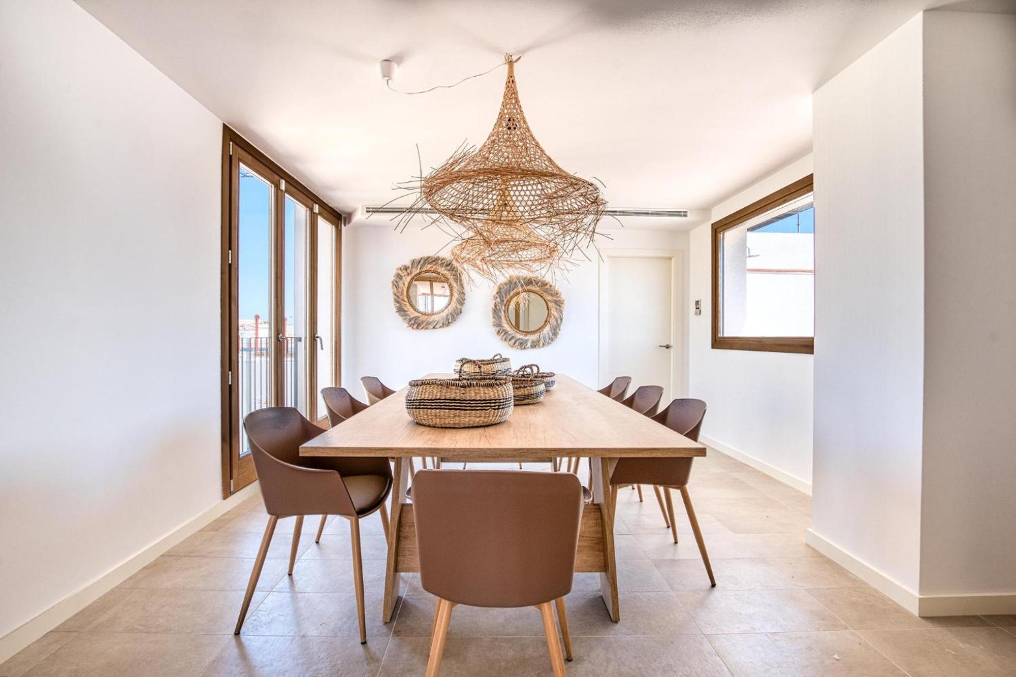 Chic! By Alegria Apartment
