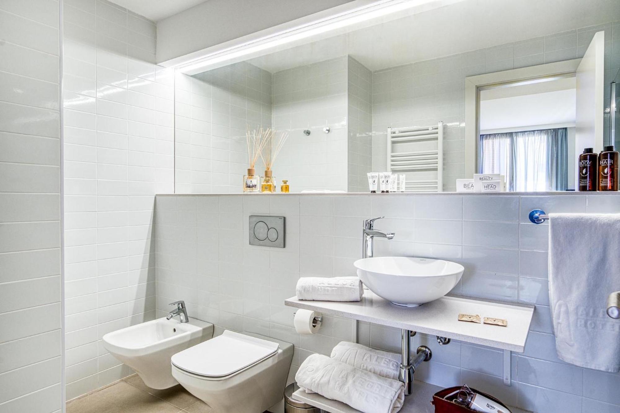 Chic! By Alegria Apartment *