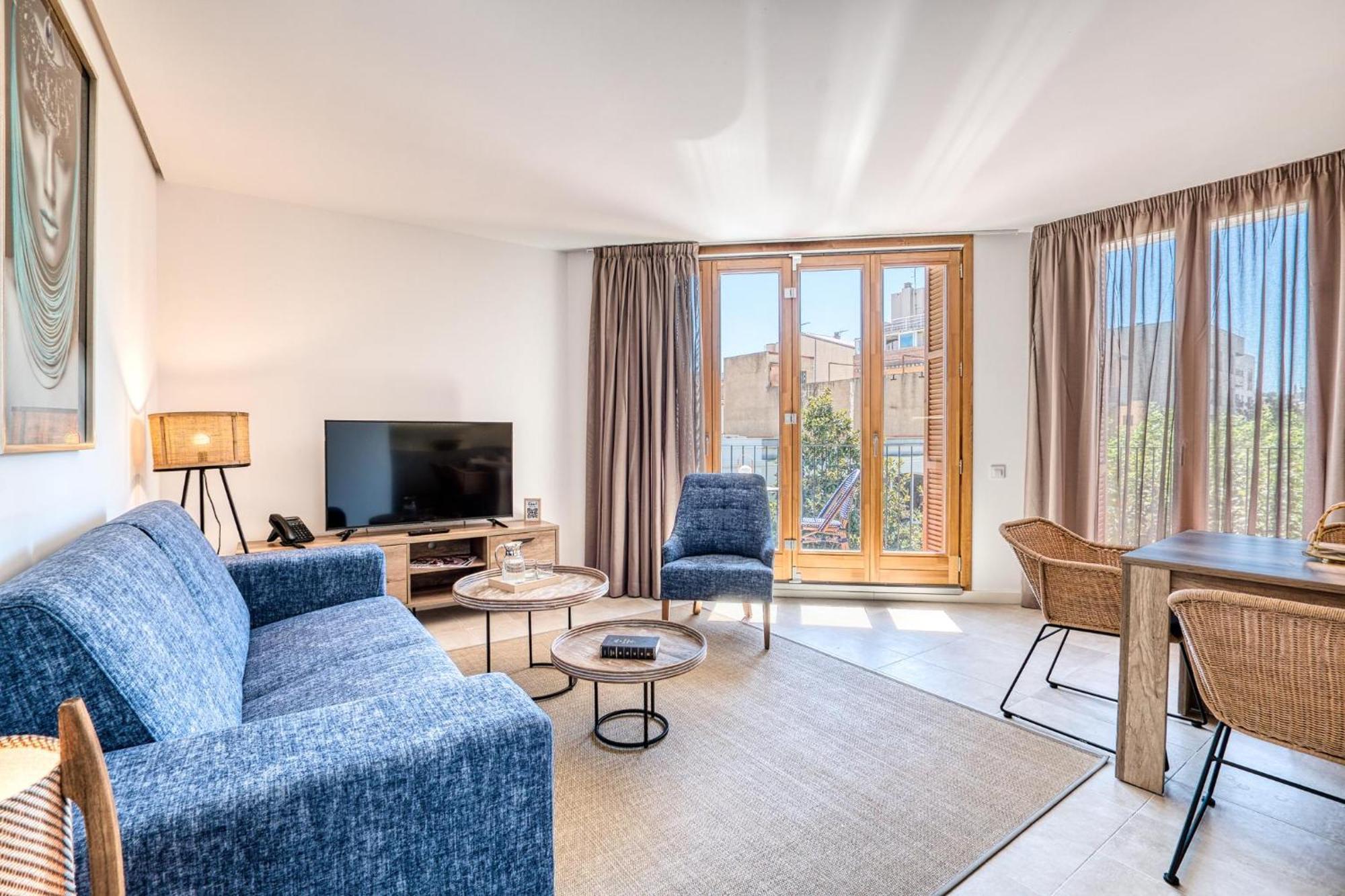 Chic! By Alegria Apartment *
