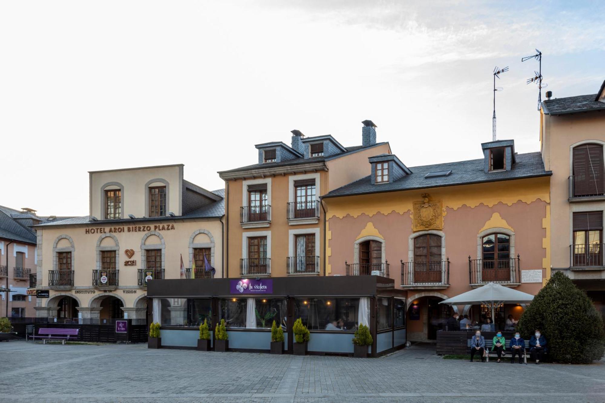 Aroi Bierzo Plaza Hotel Ponferrada