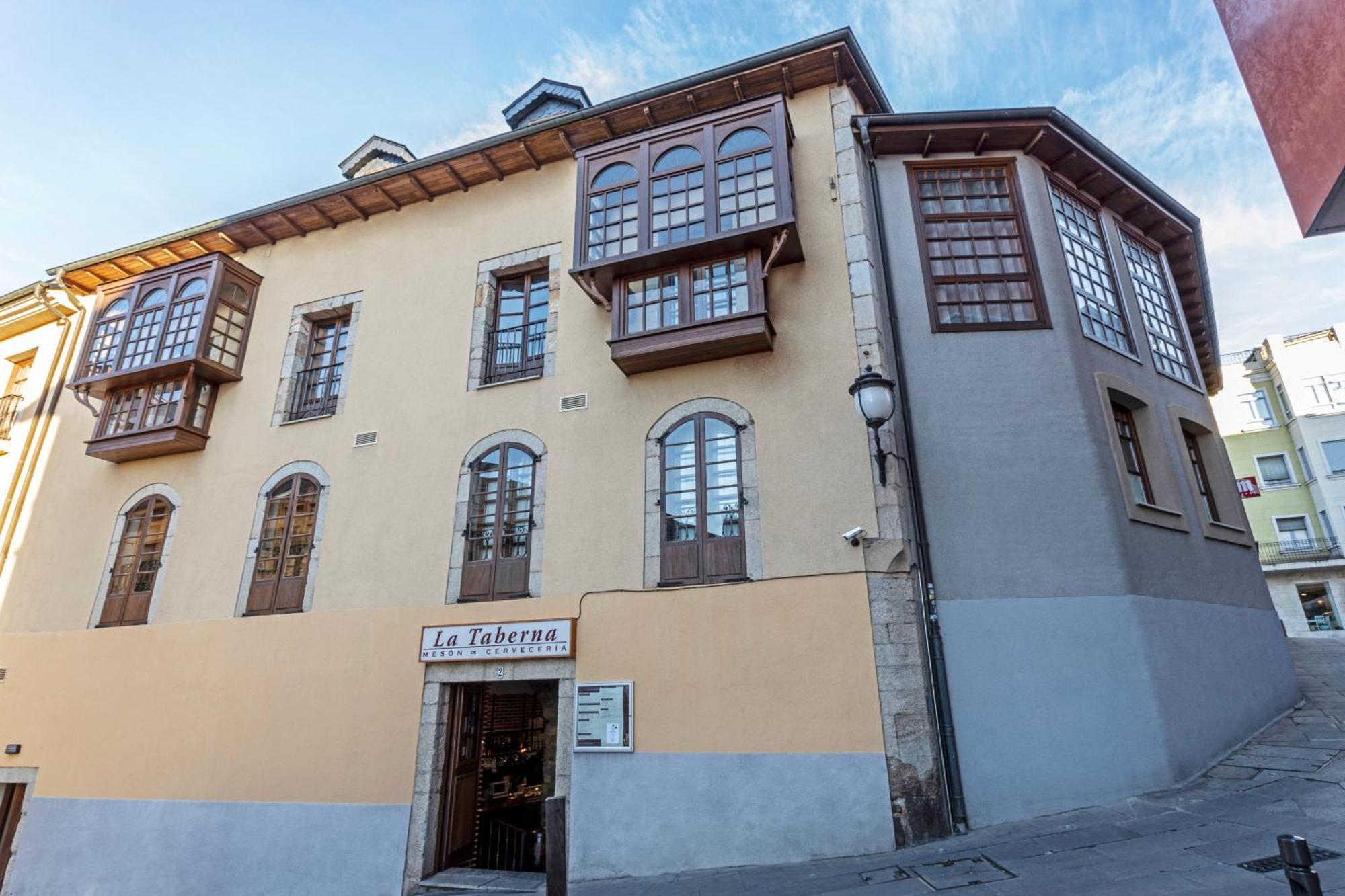 Aroi Bierzo Plaza 3* Ponferrada