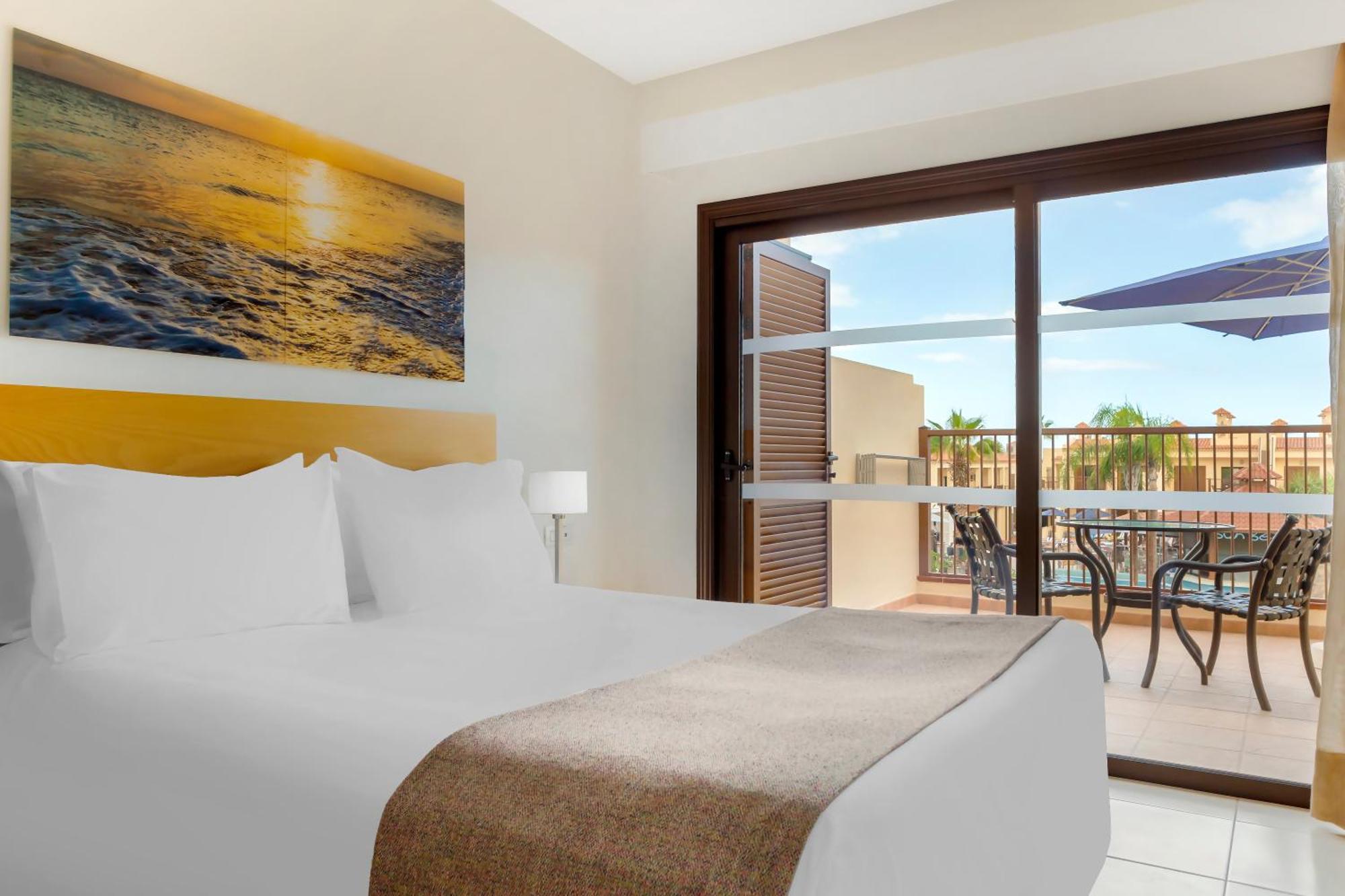 Royal Sunset Club Apartahotel