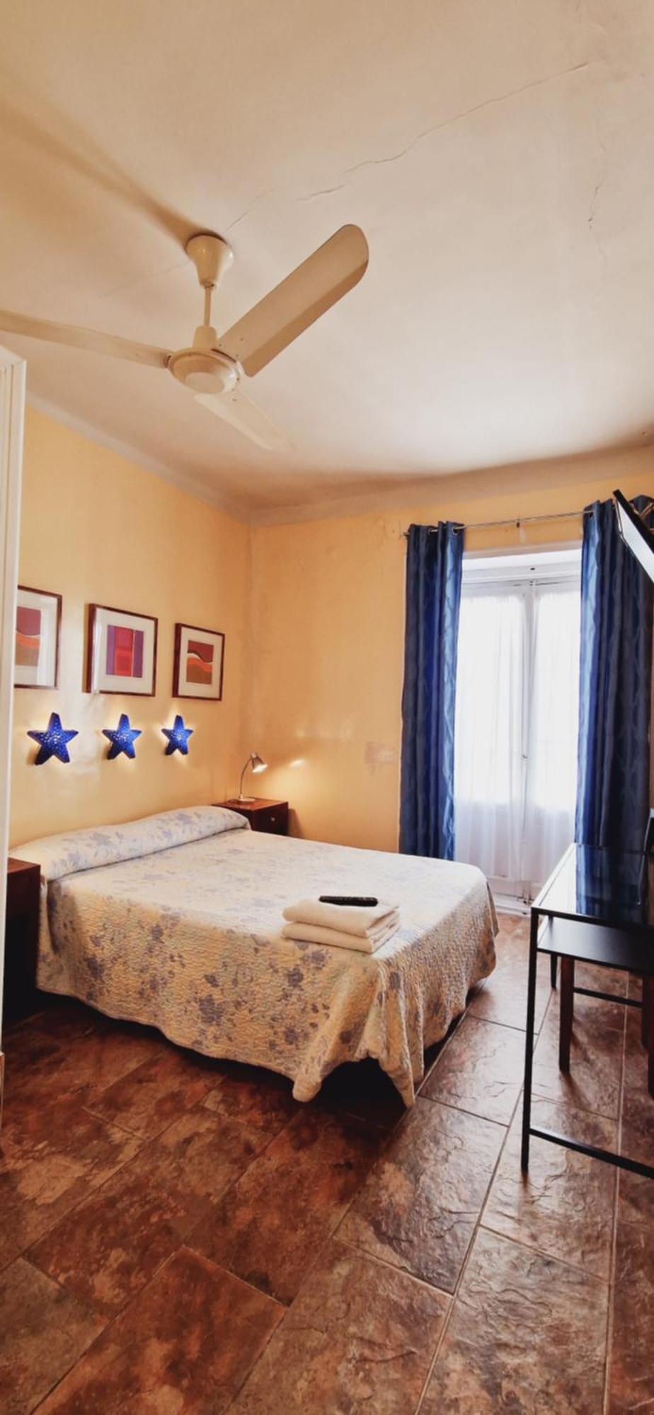 Guest house Casa De Huespedes Dolce