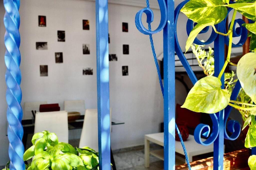 Apartamento La Casa Roja: Luminoso ático Con Vistas Sevilla