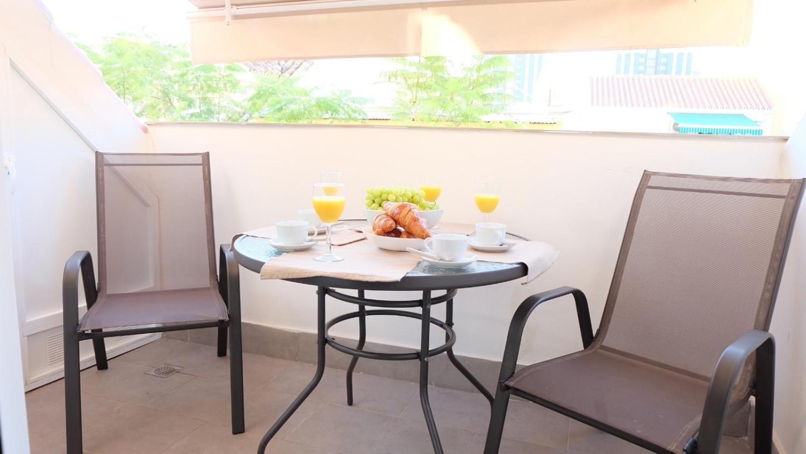 Apartamento Oliver Atico Cano *