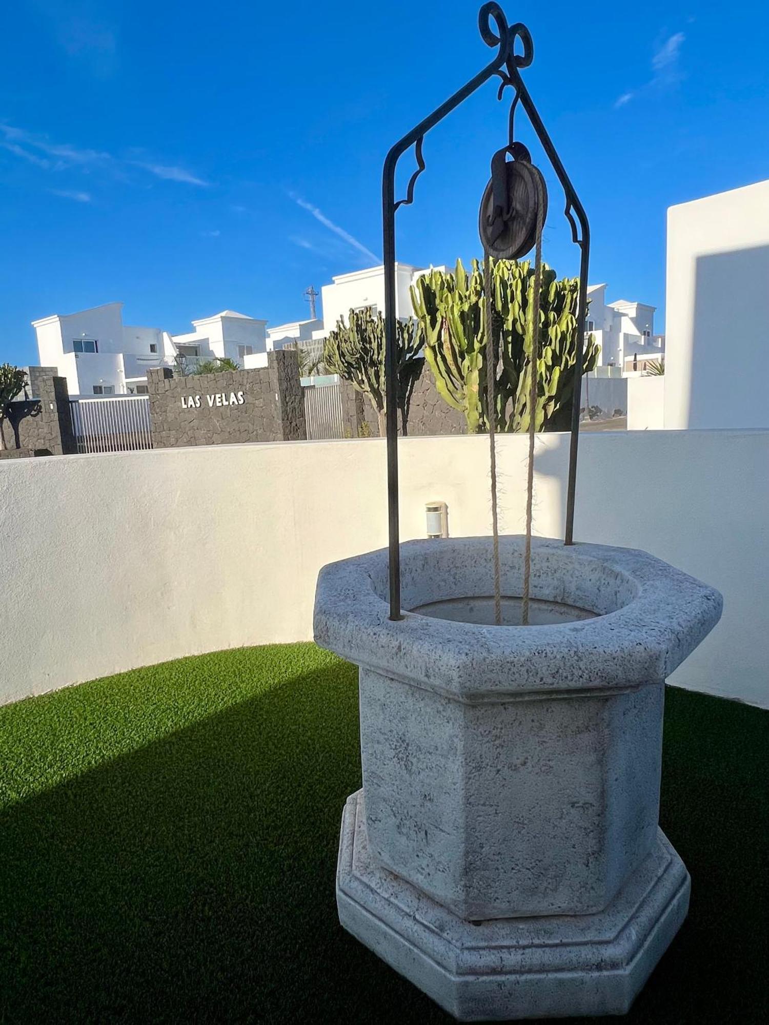 Lovely Sanmar, Heated Pool Villa *