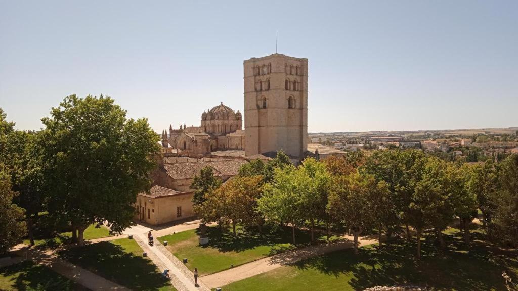 Real De Hotel Zamora