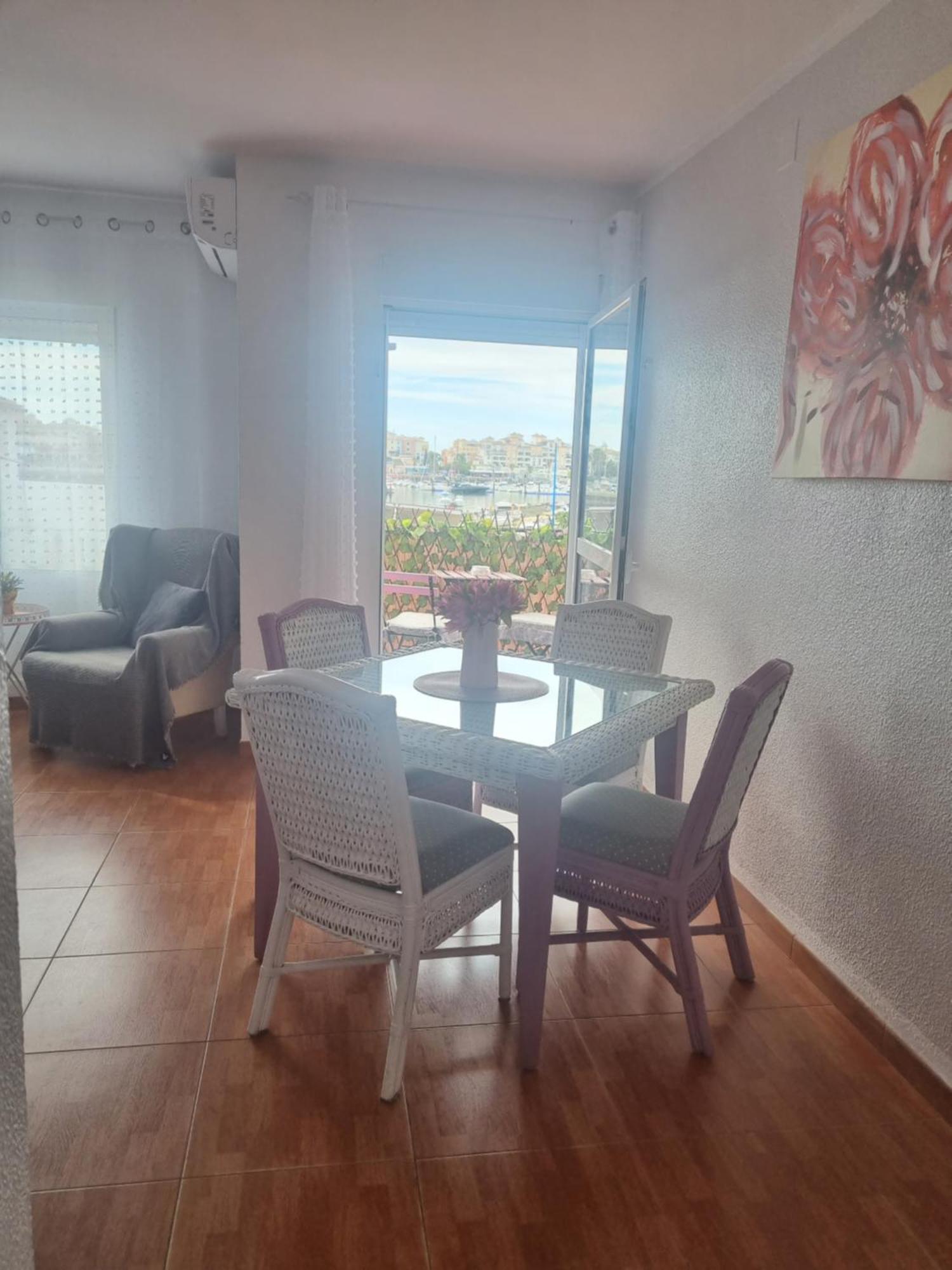 Sol Y Luz Apartment *