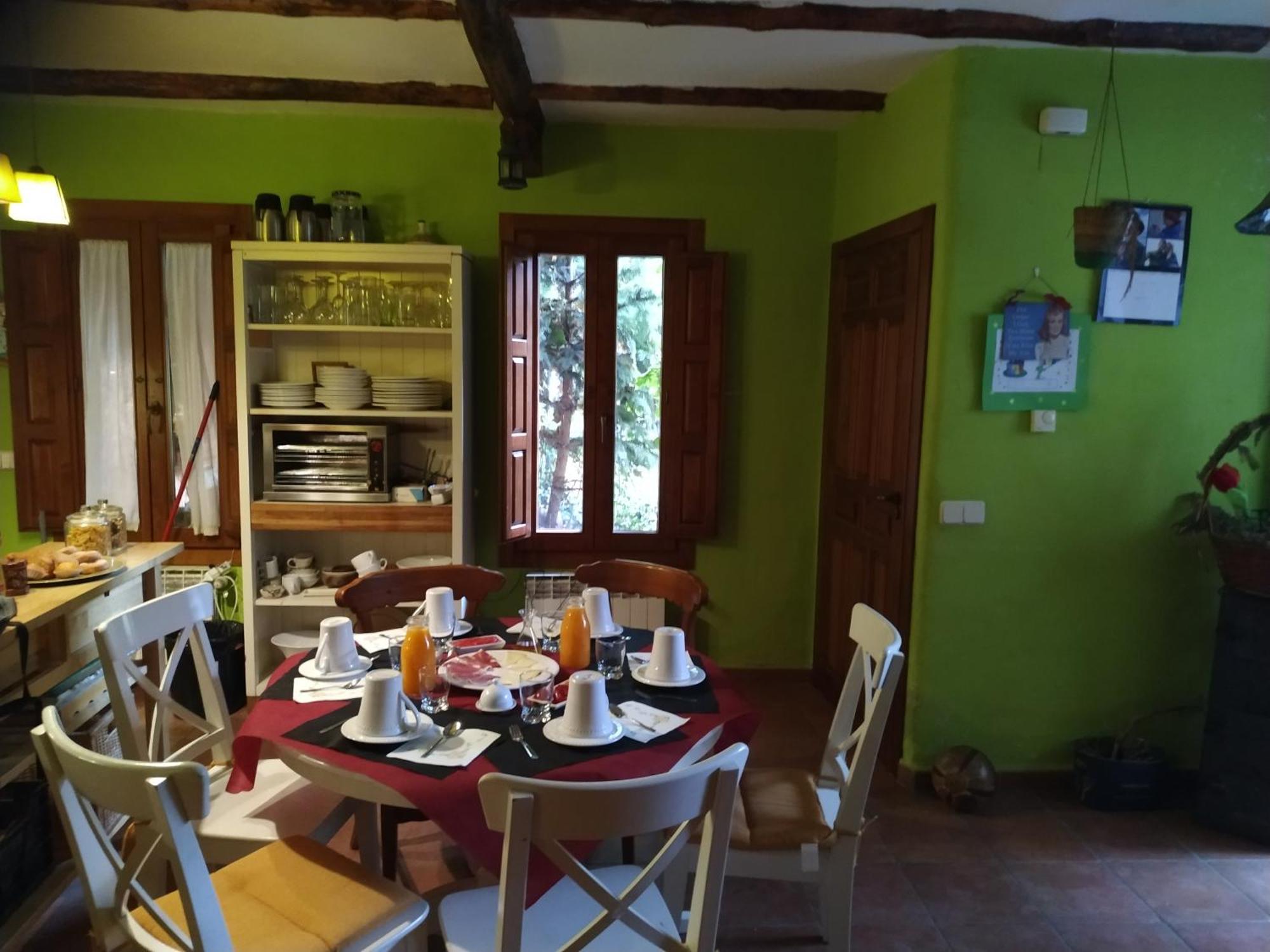 Chalet Casa En El Planeta Losana de Piron