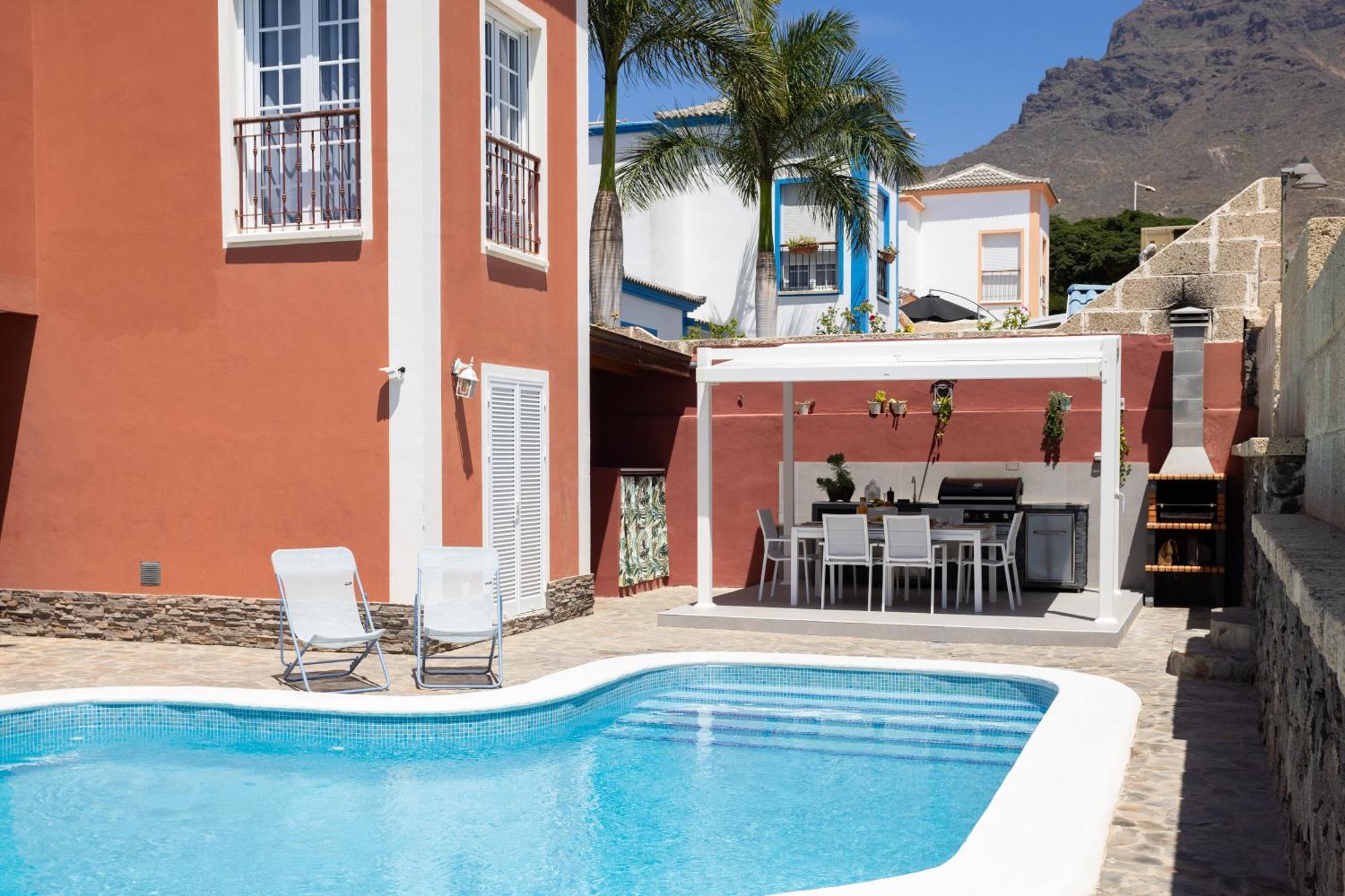 Chloe Tenerifesummervillas Giant Private Pool 11 Meters Long Holiday home