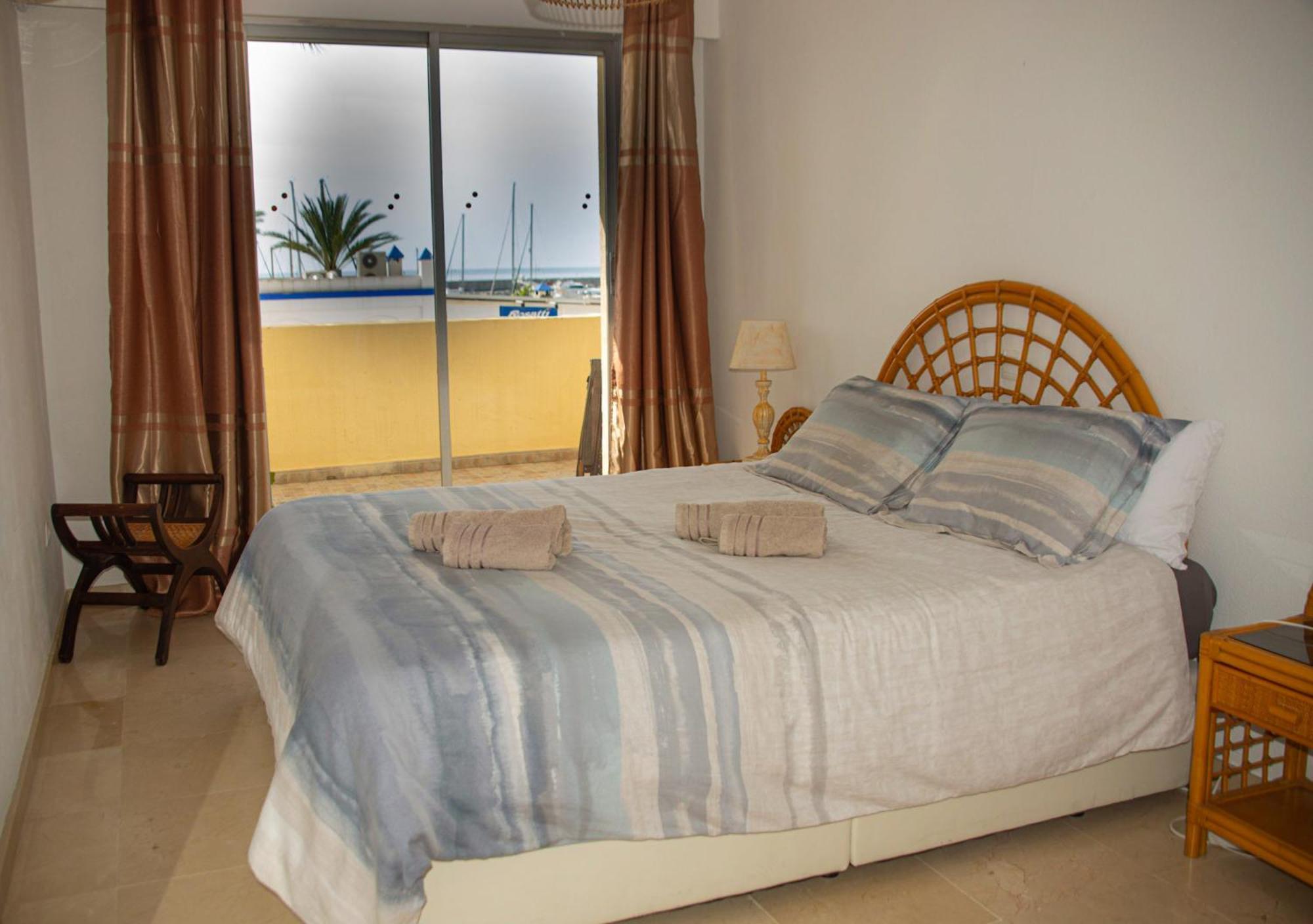Apartment Palmeras Puerto Paraiso Estepona
