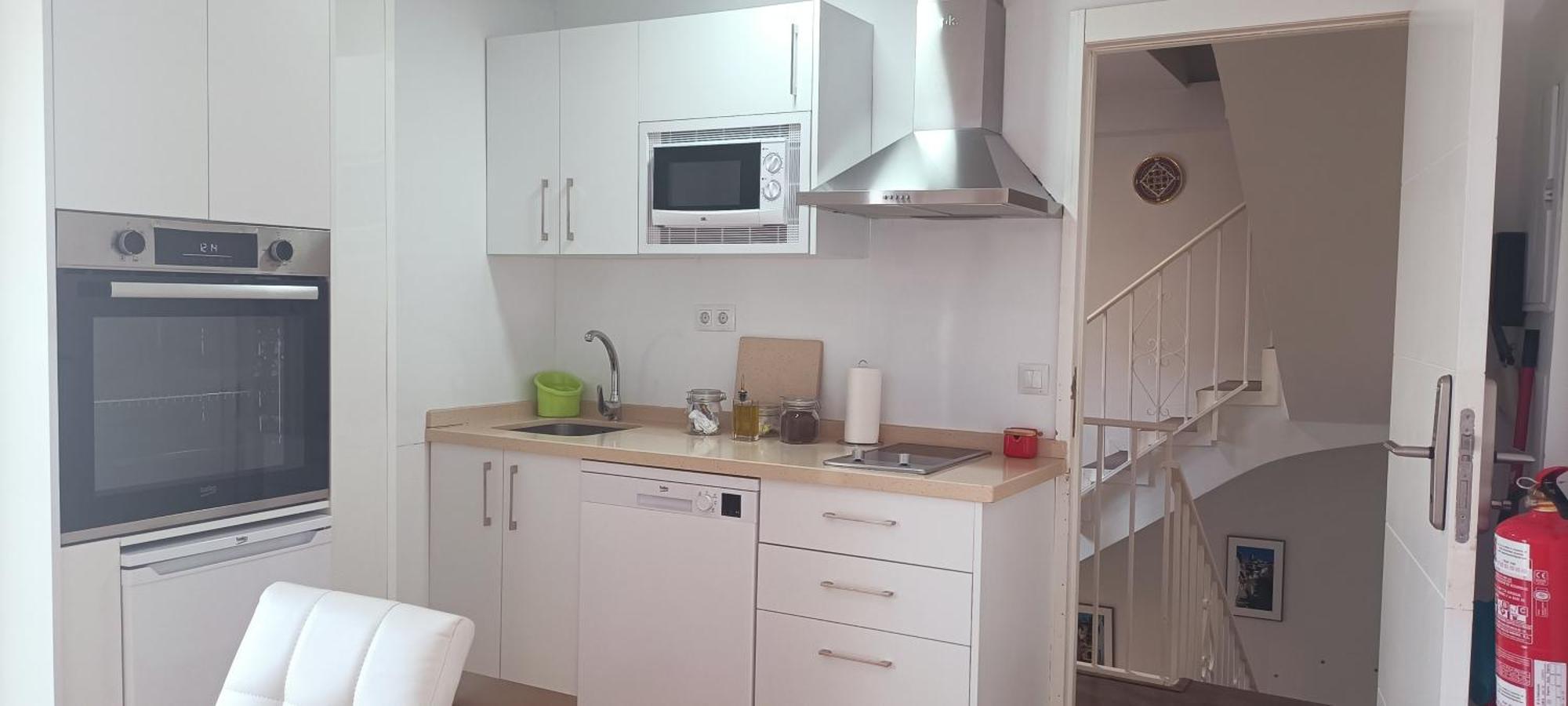Madinat Garnata, Parking & Rooftop Terrace Holiday home