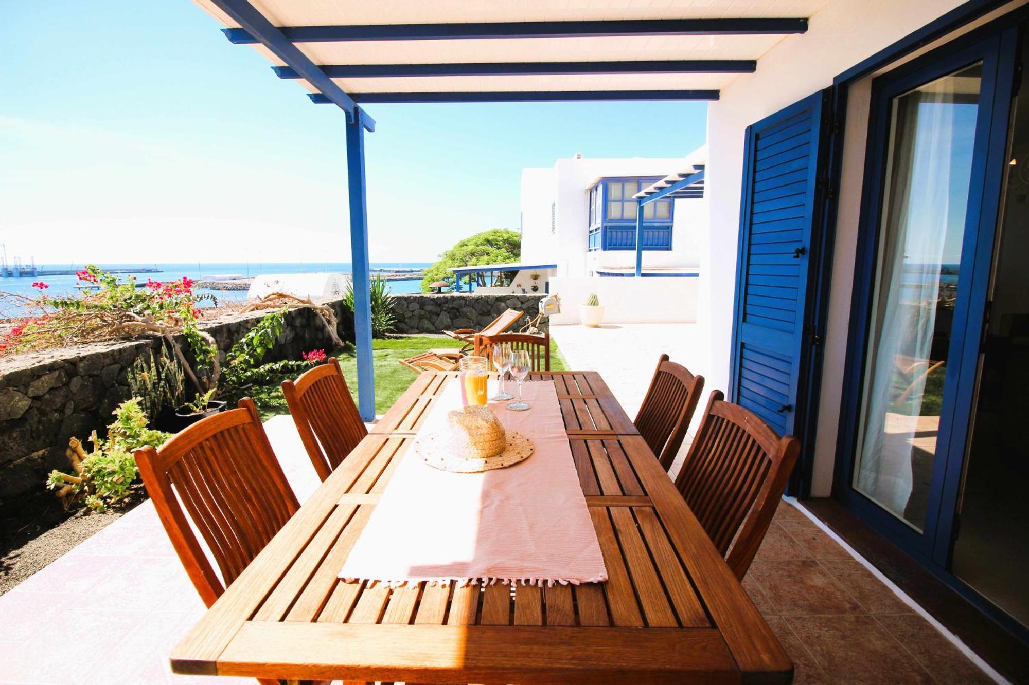 Casa Bahia De Naos Con Vistas Al Mar Holiday home