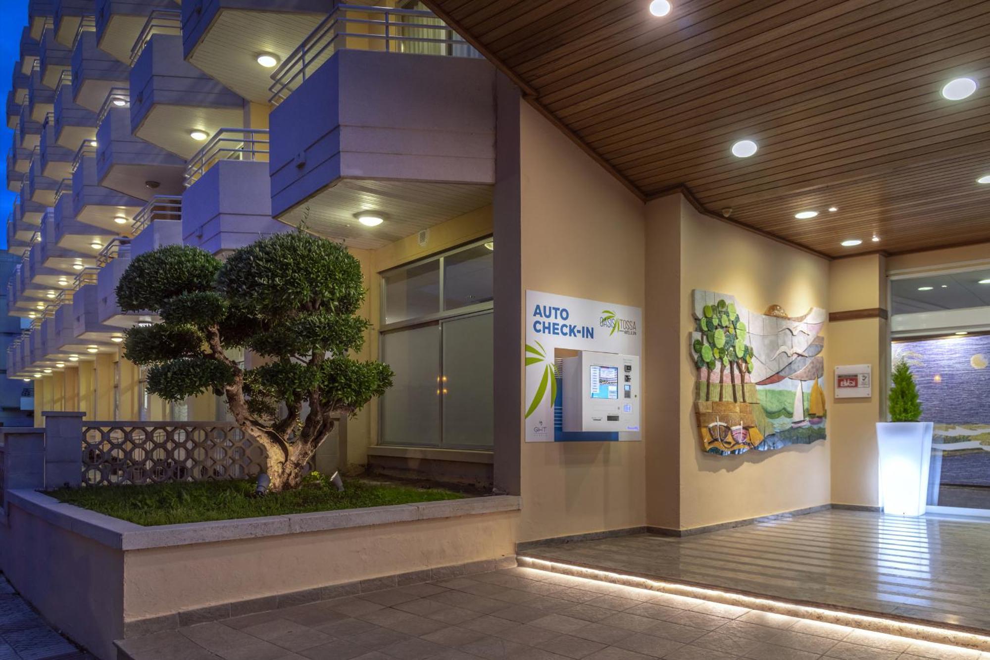 Hotel Ght Oasis Tossa & 4*