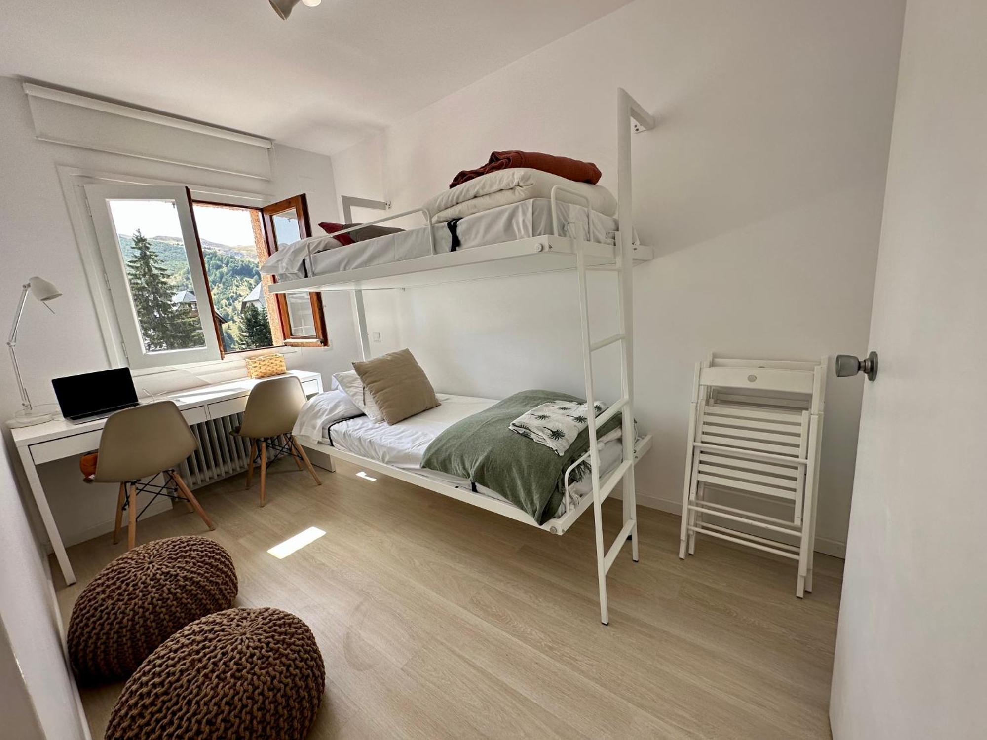 Apartamento Súper Céntrico, Con Vistas A Pistas Y Wifi Formigal
