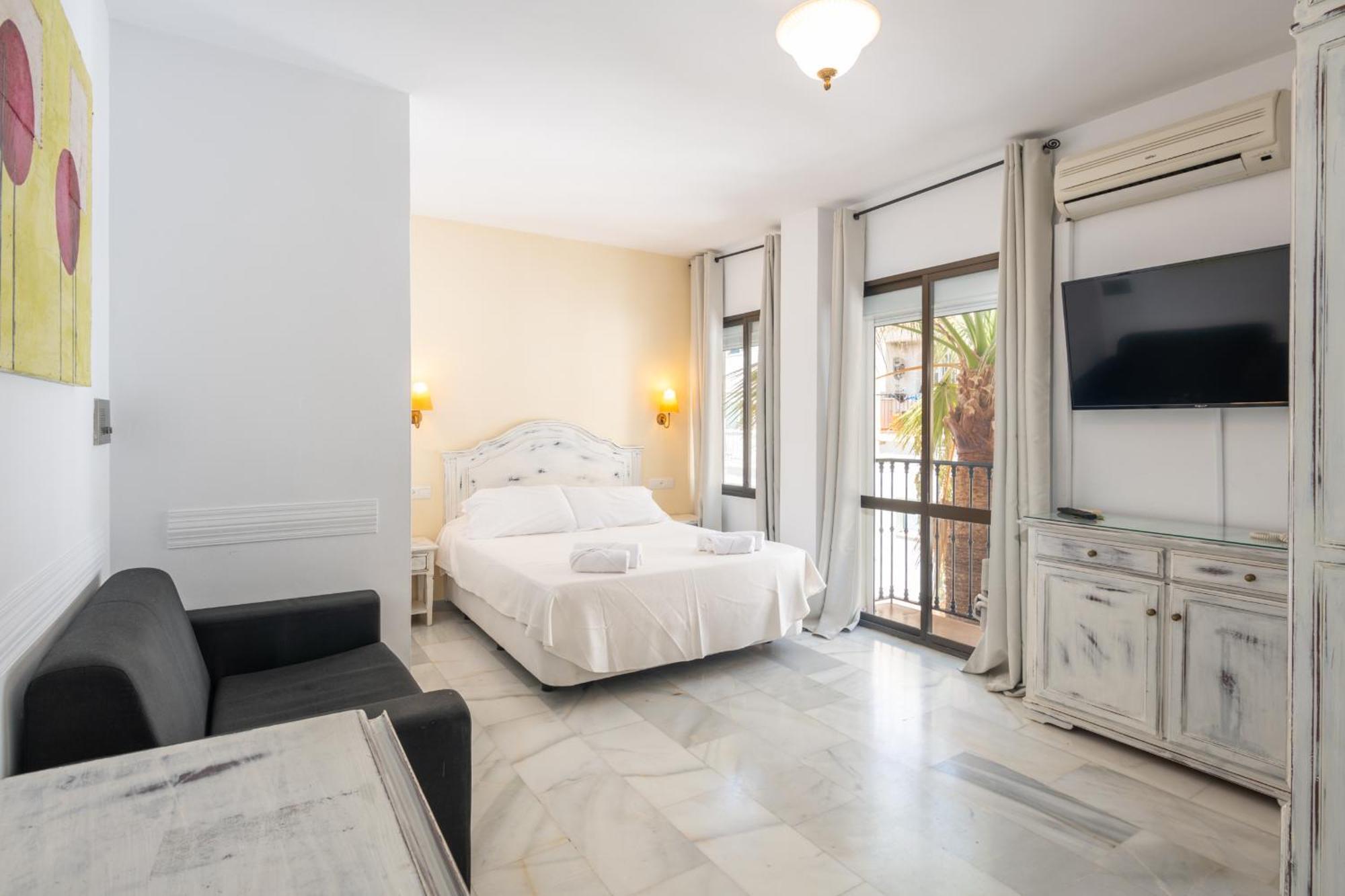 Hotel Playamaro Maro