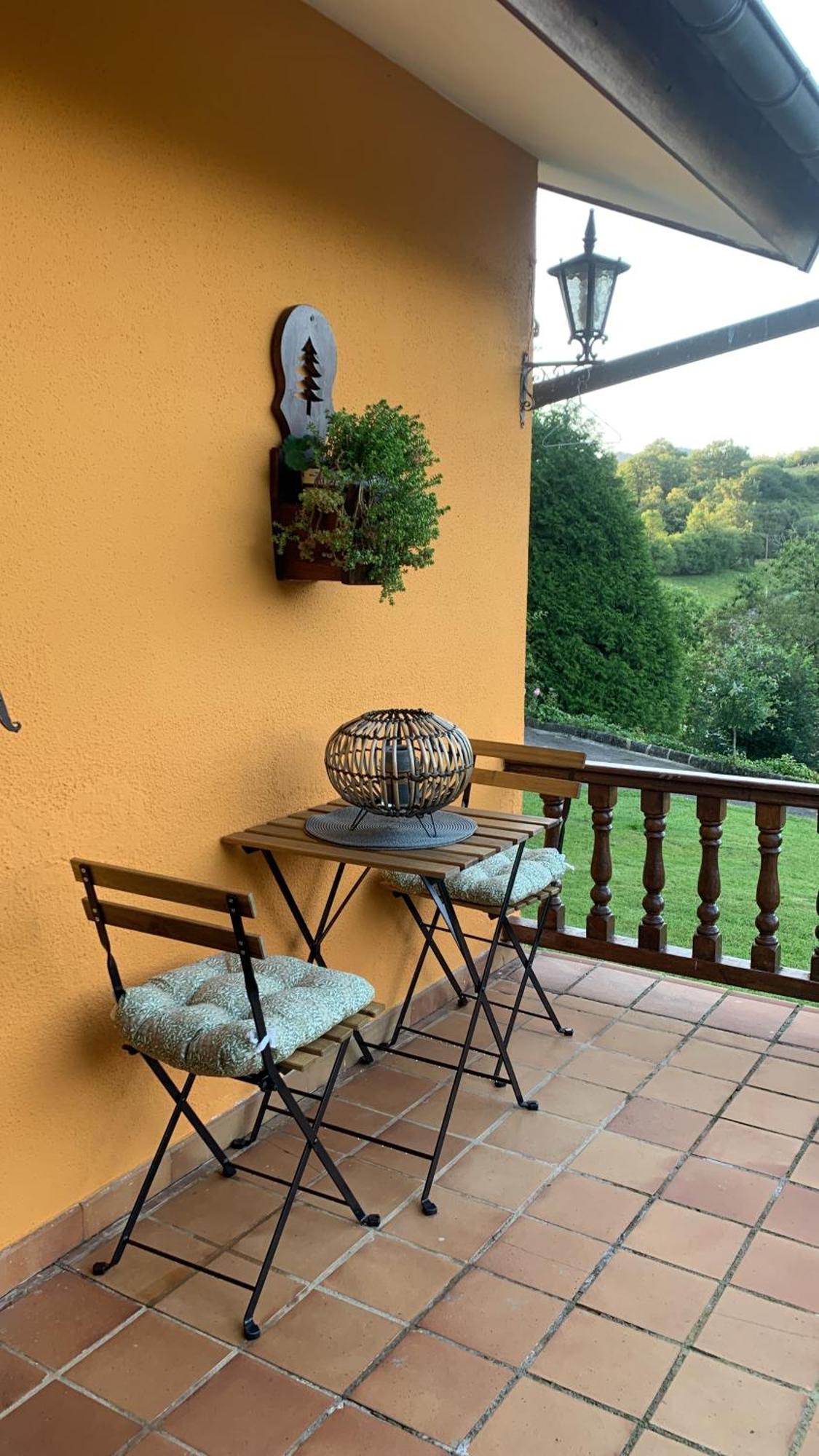 La Penona Carancos 48 En Homestay Nava
