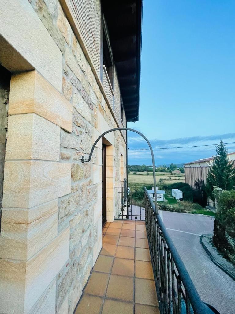 Apartamento Rurales La Plaza 2 Duruelo de la Sierra