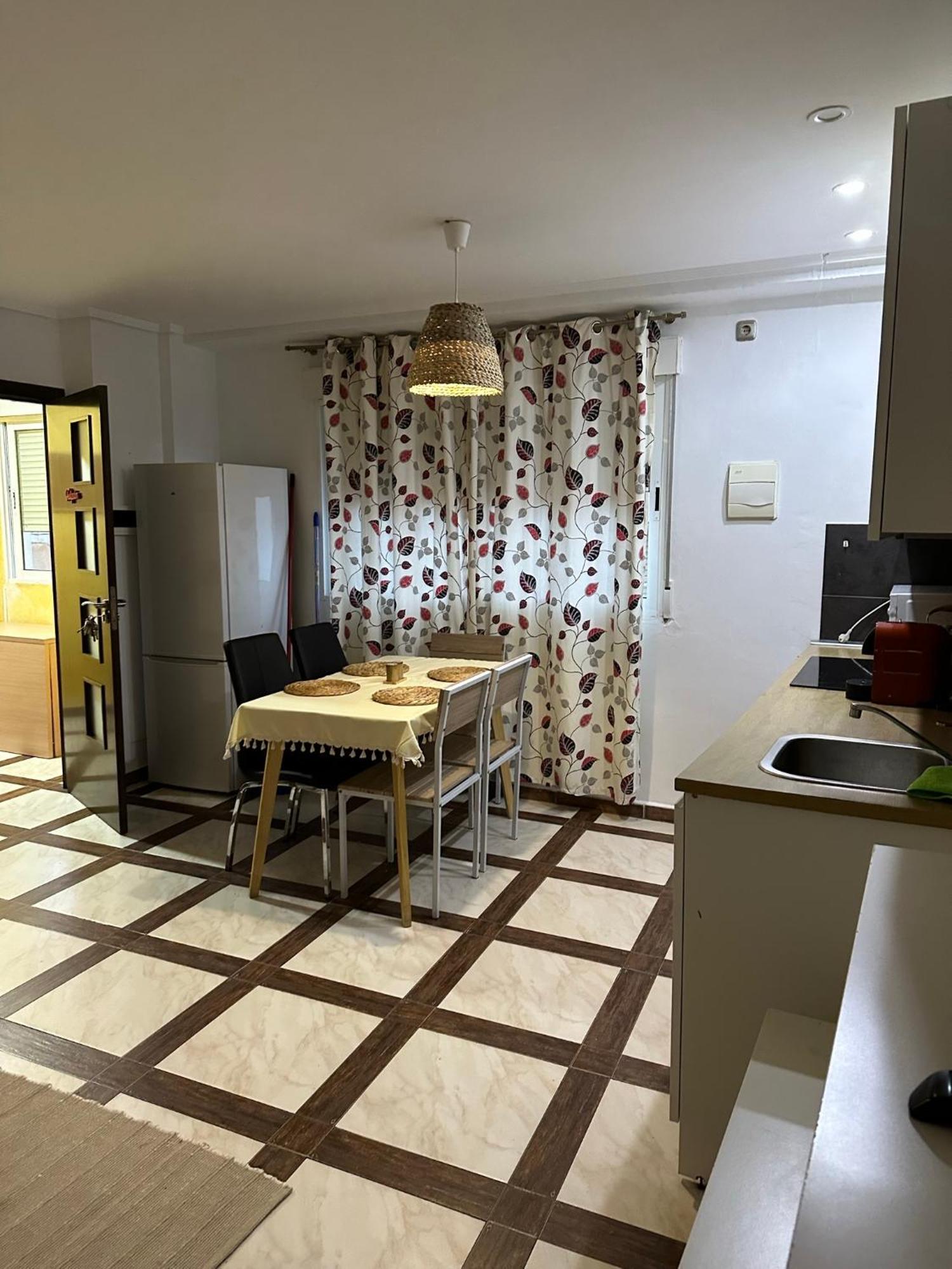 Apartment De 2 Cerca Paseo Maritimo *