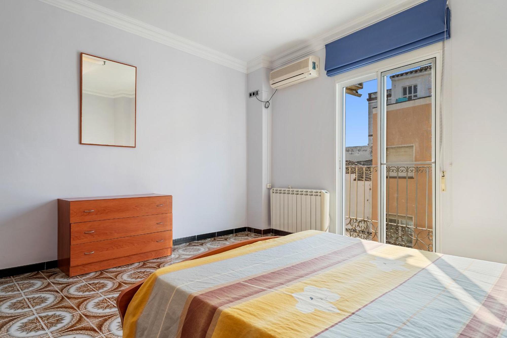 La Garrofera Apartment *