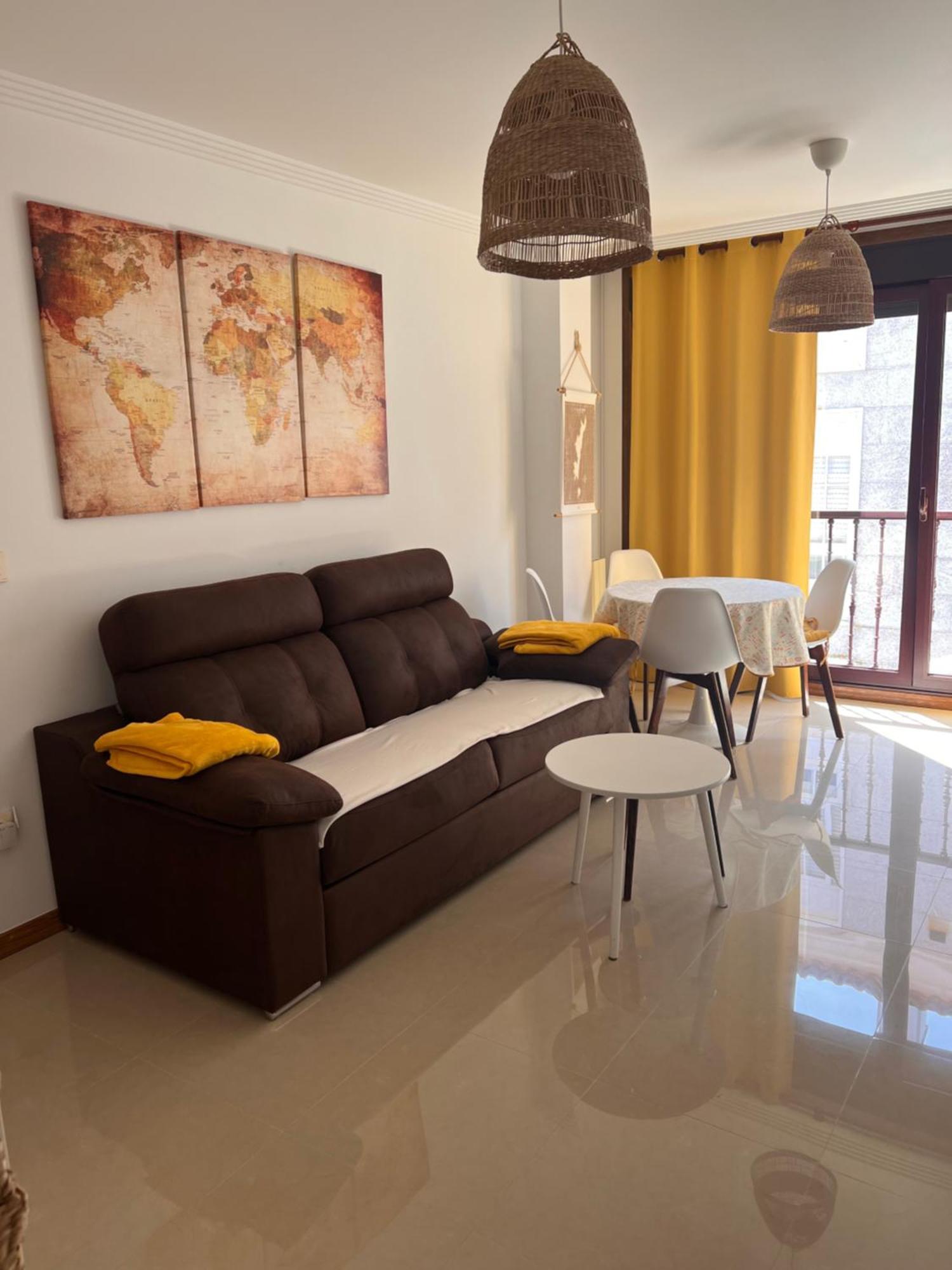 Atico Caripa Pineiro * Bueu