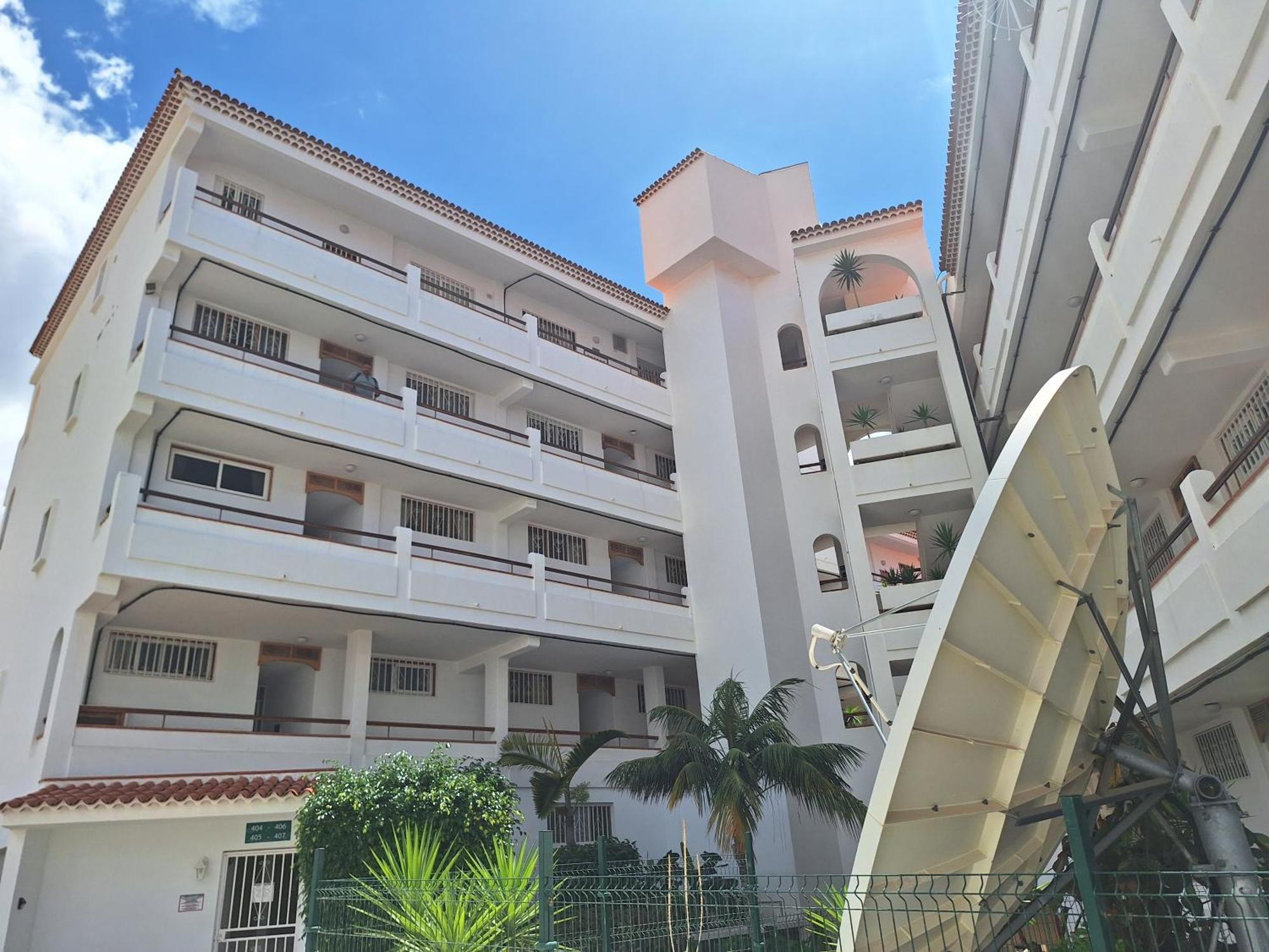 Apartamento Parque Margarita, Terraza Vista Piscina *