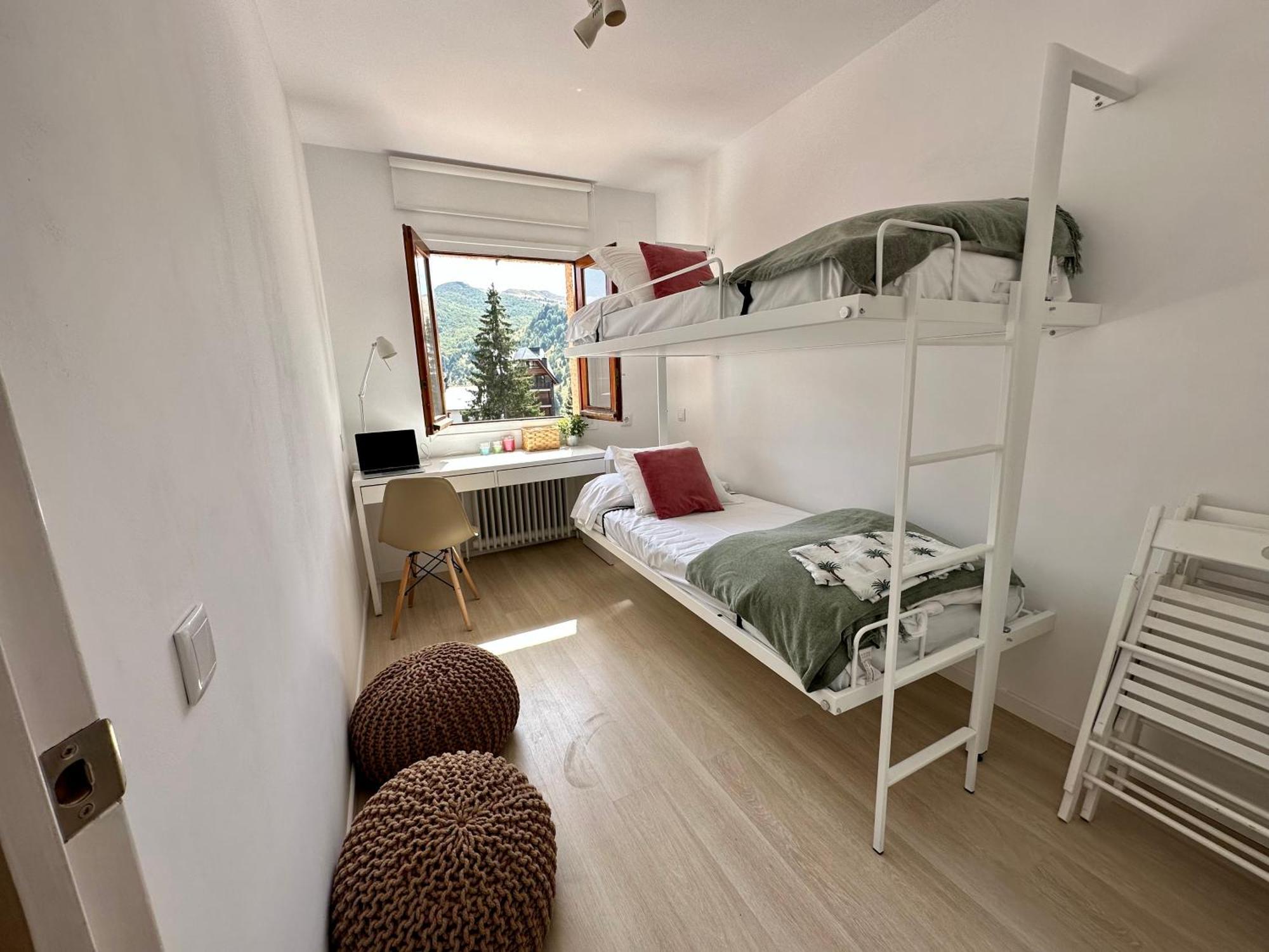 Apartamento Súper Céntrico, Con Vistas A Pistas Y Wifi