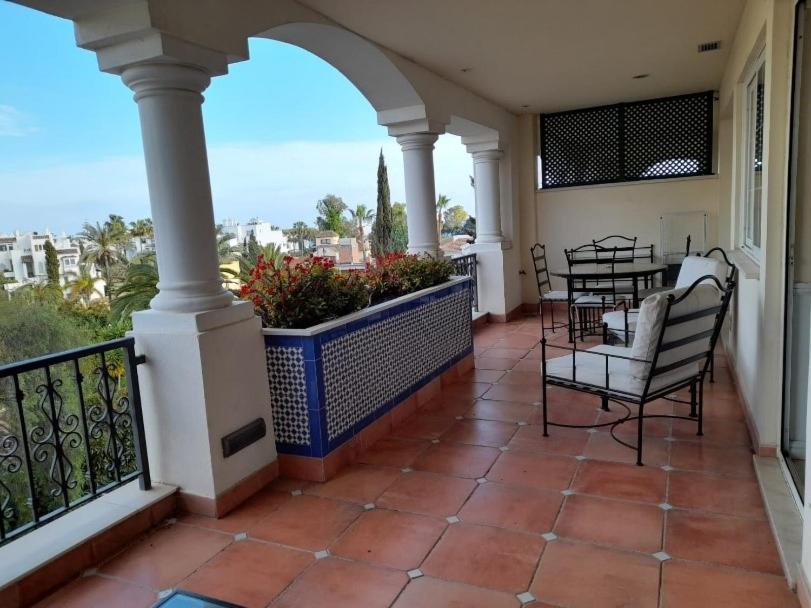 Apartamento Guadalpin Boutique