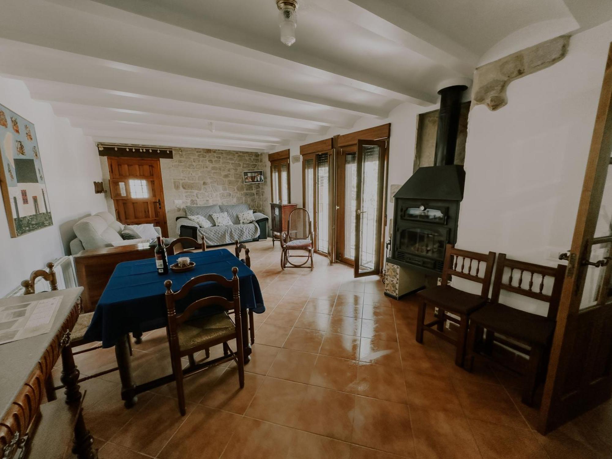 Apartment La Casa De La Acacia Olba