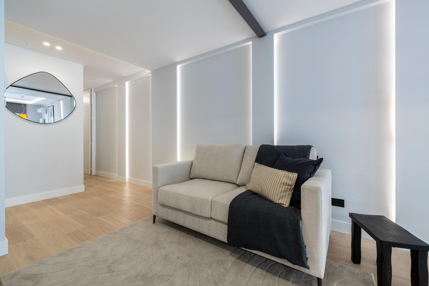 Gran Via I Calle De Silva 2br 2bh Apartamento