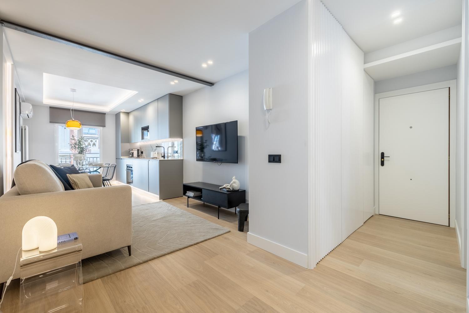 Gran Via I Calle De Silva 2br 2bh Apartamento *