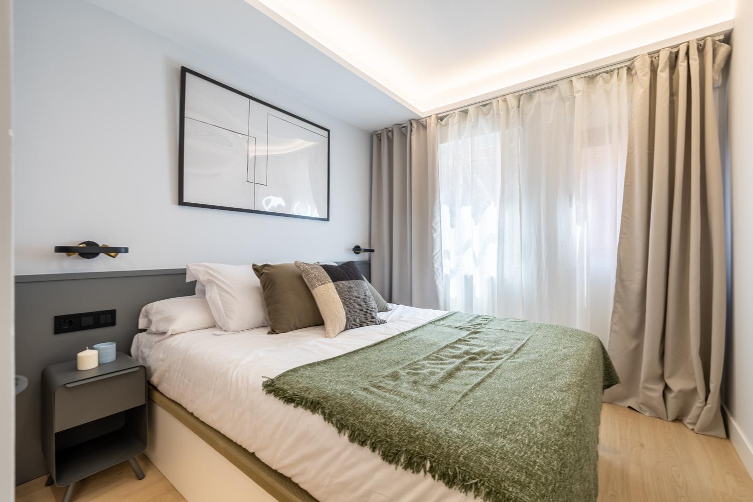 Gran Via I Calle De Silva 2br 2bh * Madrid