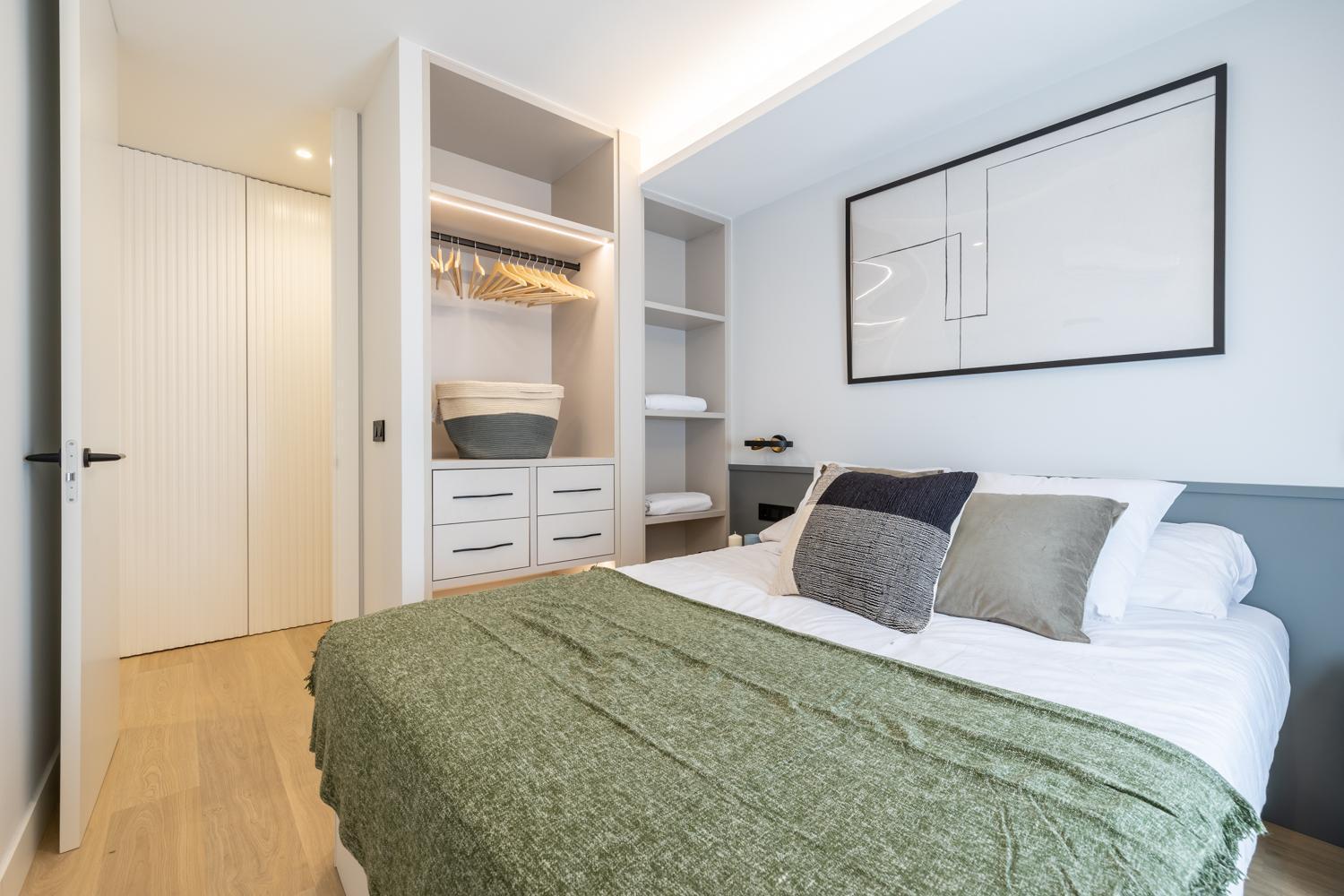 Apartamento Gran Via I Calle De Silva 2br 2bh Madrid