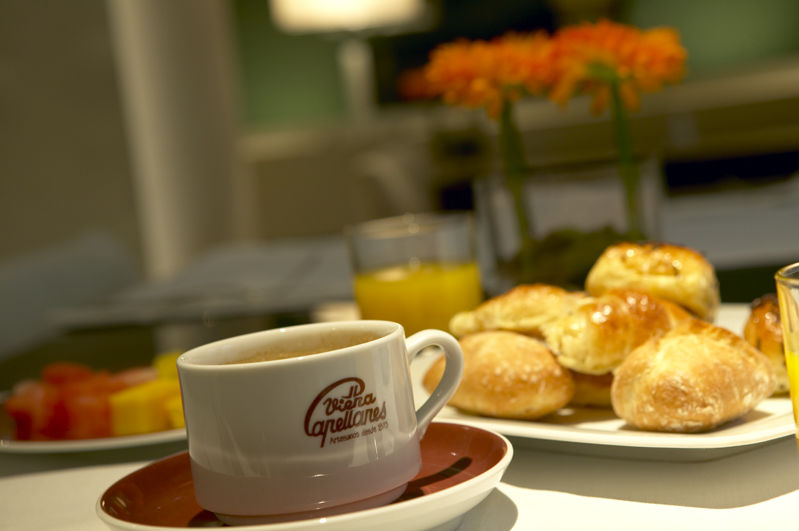 Apartahotel Viena Plaza De España 3*