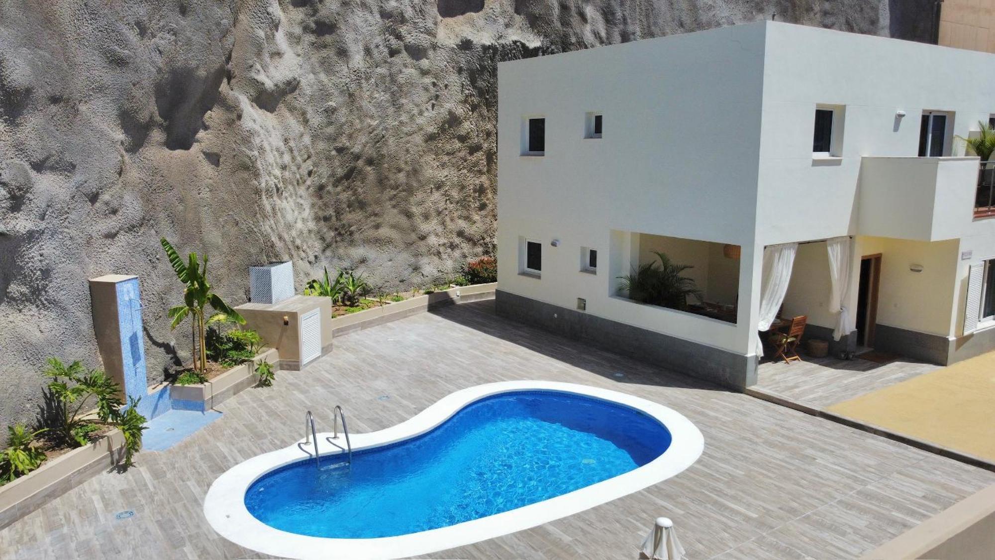 Villa Luxury Villa Ifara With Private Heated Pool Free Car Rental In May And June Costa Adeje (Tenerife)