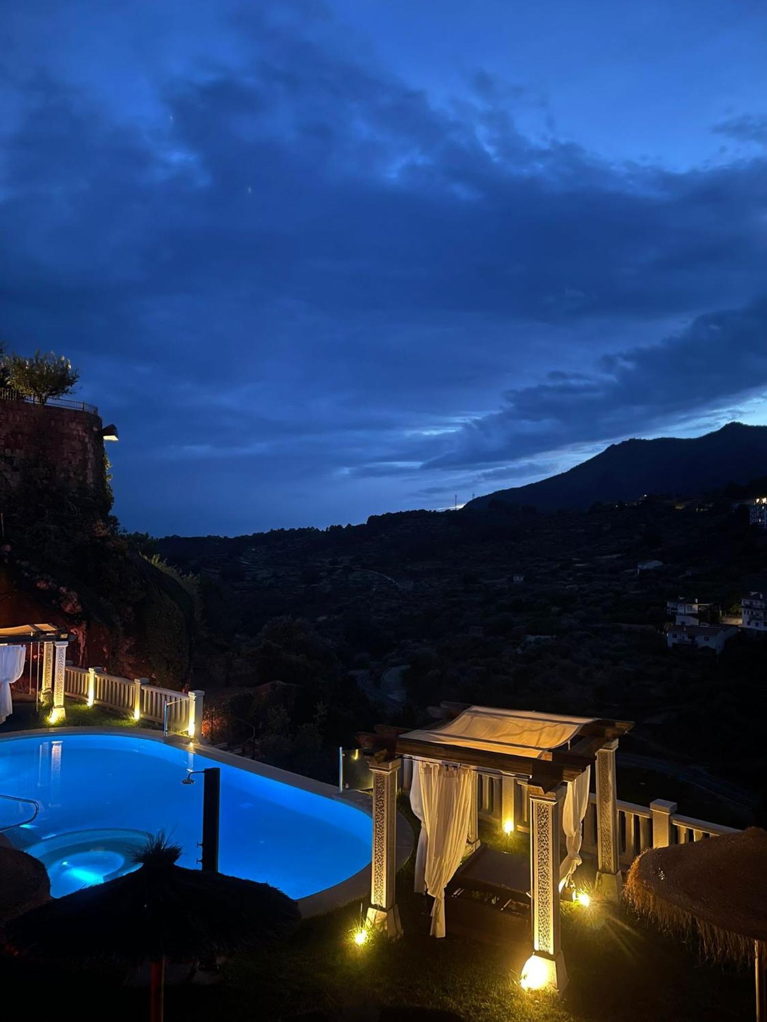 El Cerro - Only Adults Guest house