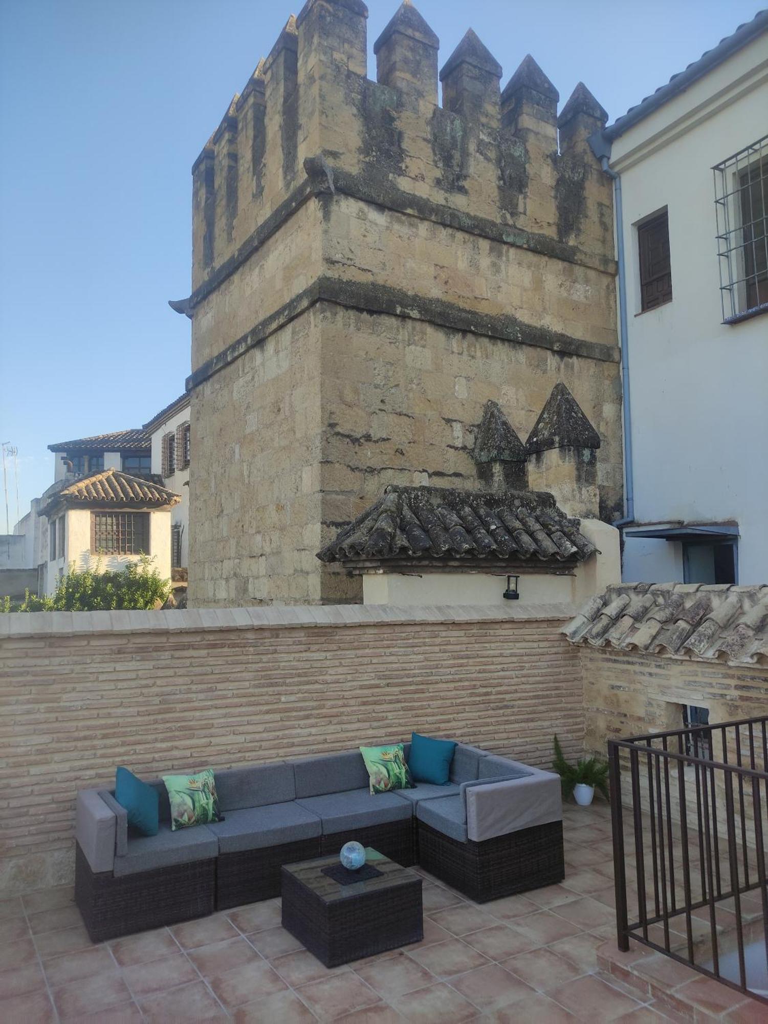 La Muralla De San Fernando De Apartamento *