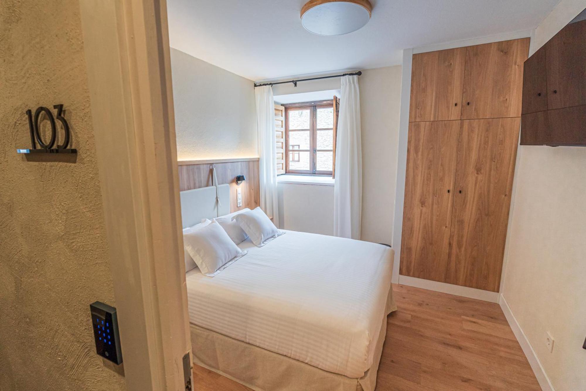 Hotel R Santillana