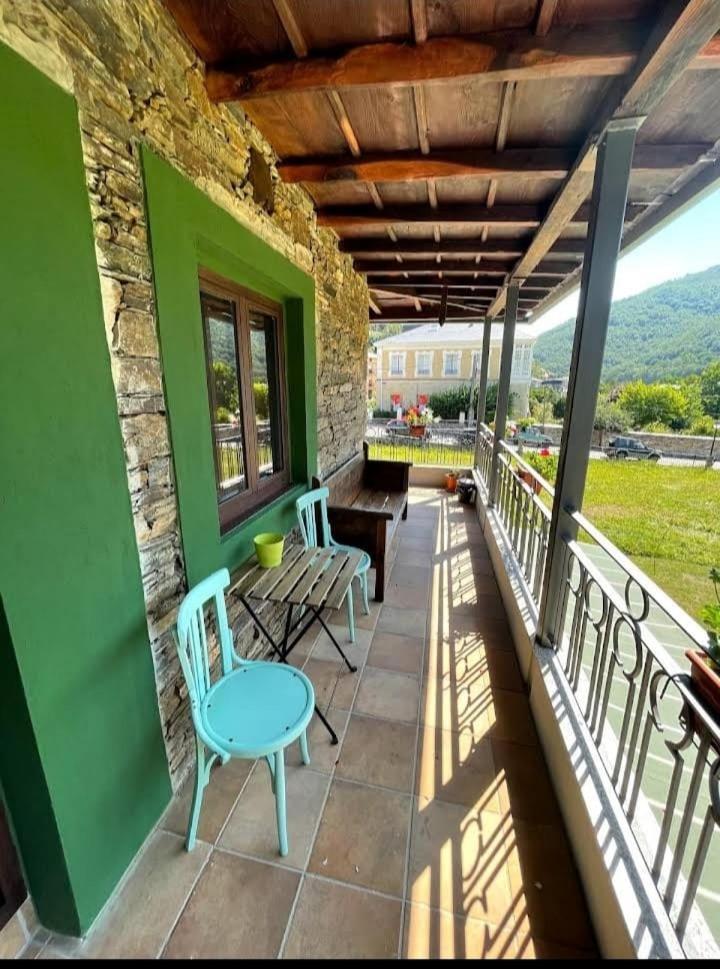 El Paso Hostel *