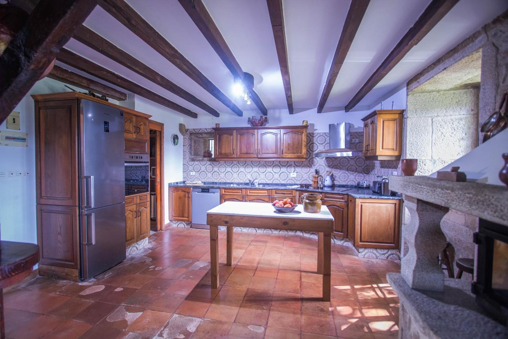 Pazo Del Siglo Xvii En El Corazon De Galicia * Lalin