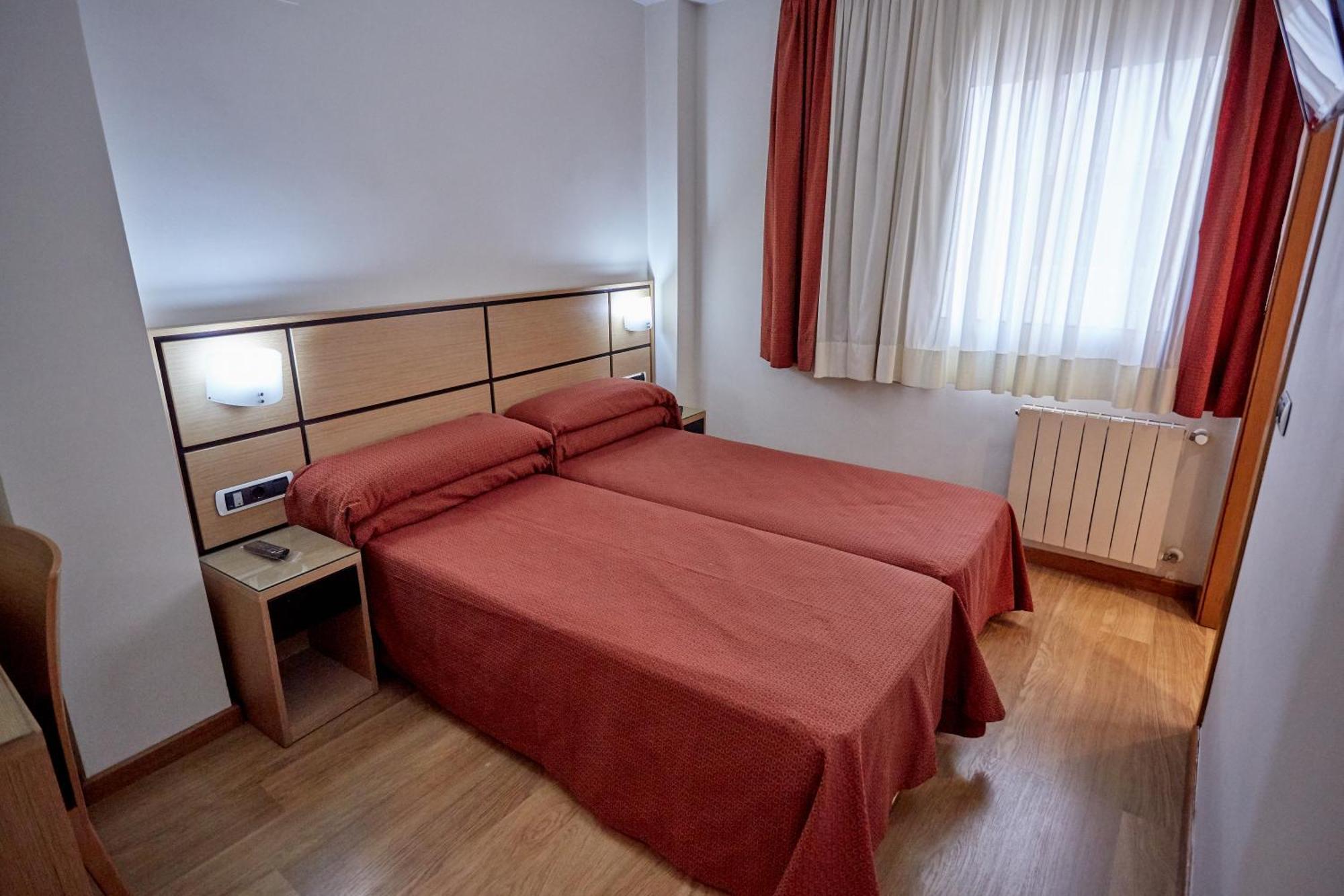 Doña Lola Hotel