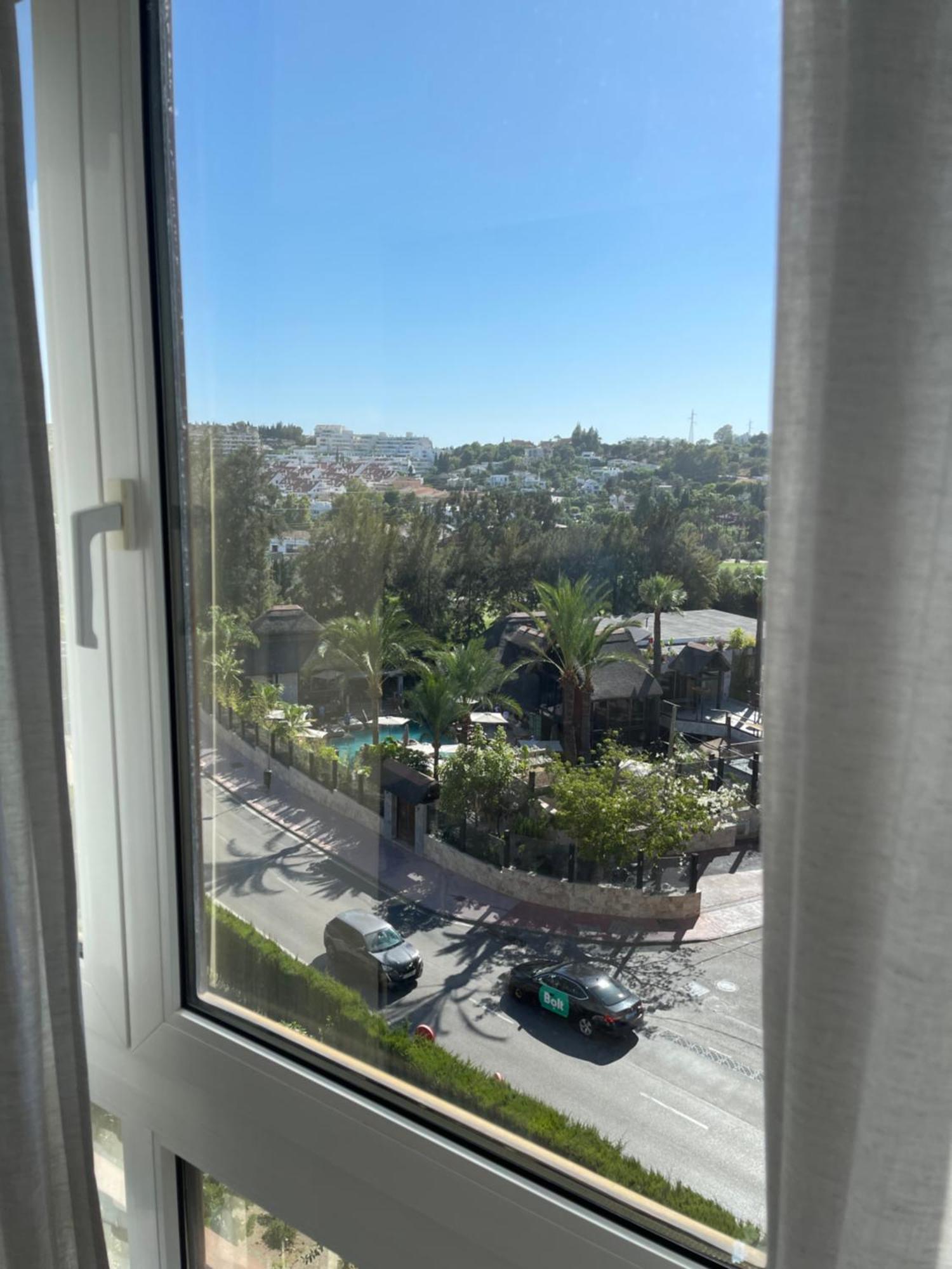 Apartment Torres De Aloha 2 Bdr Puerto Banus