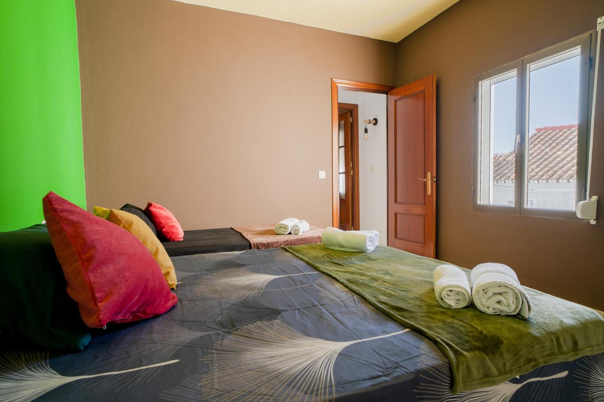 Сasa de vacaciones Casa Mox Con Parking Privado Al Pie De La Sierra De Las Nieves Yunquera