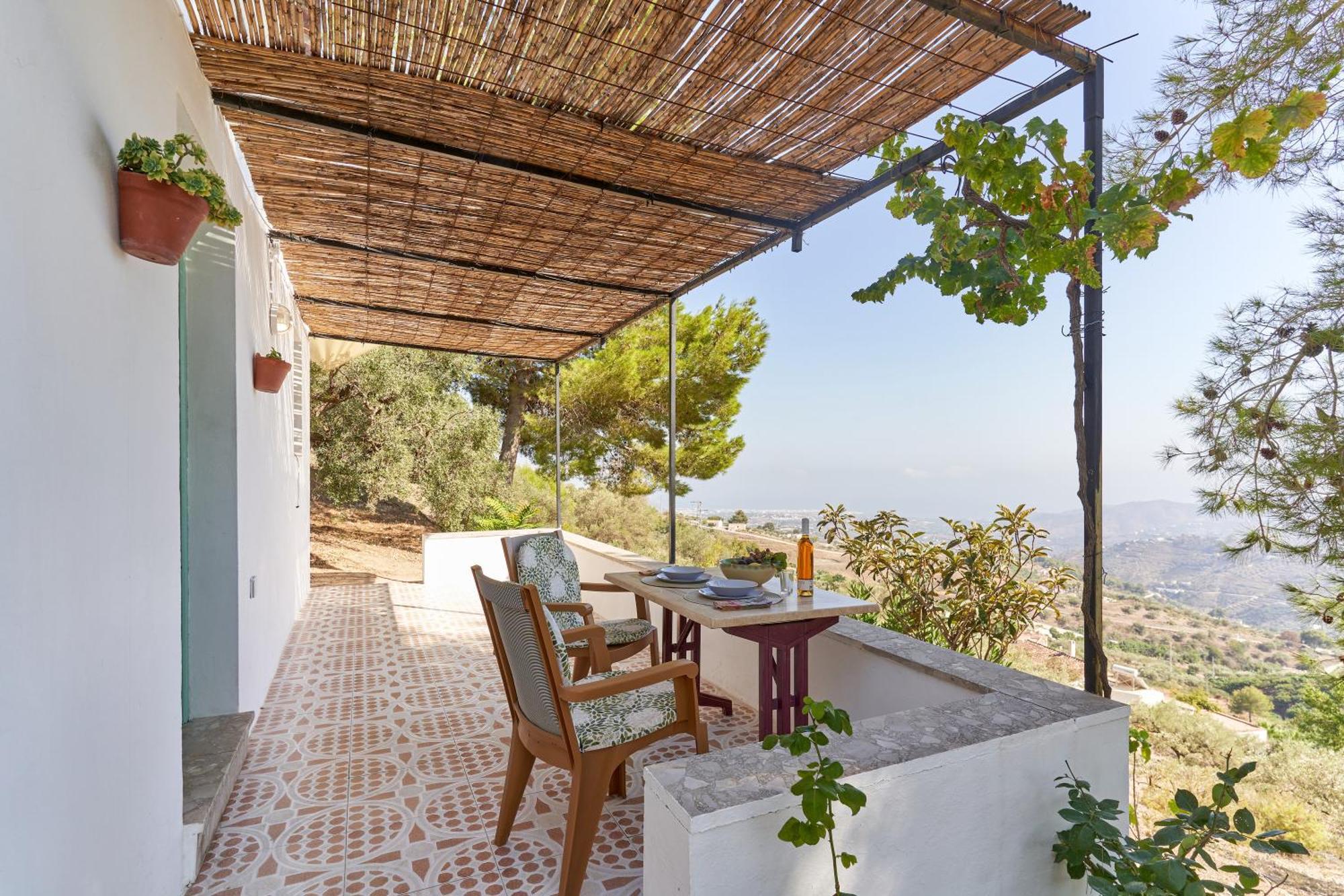 Cortijo De Arriba * Frigiliana