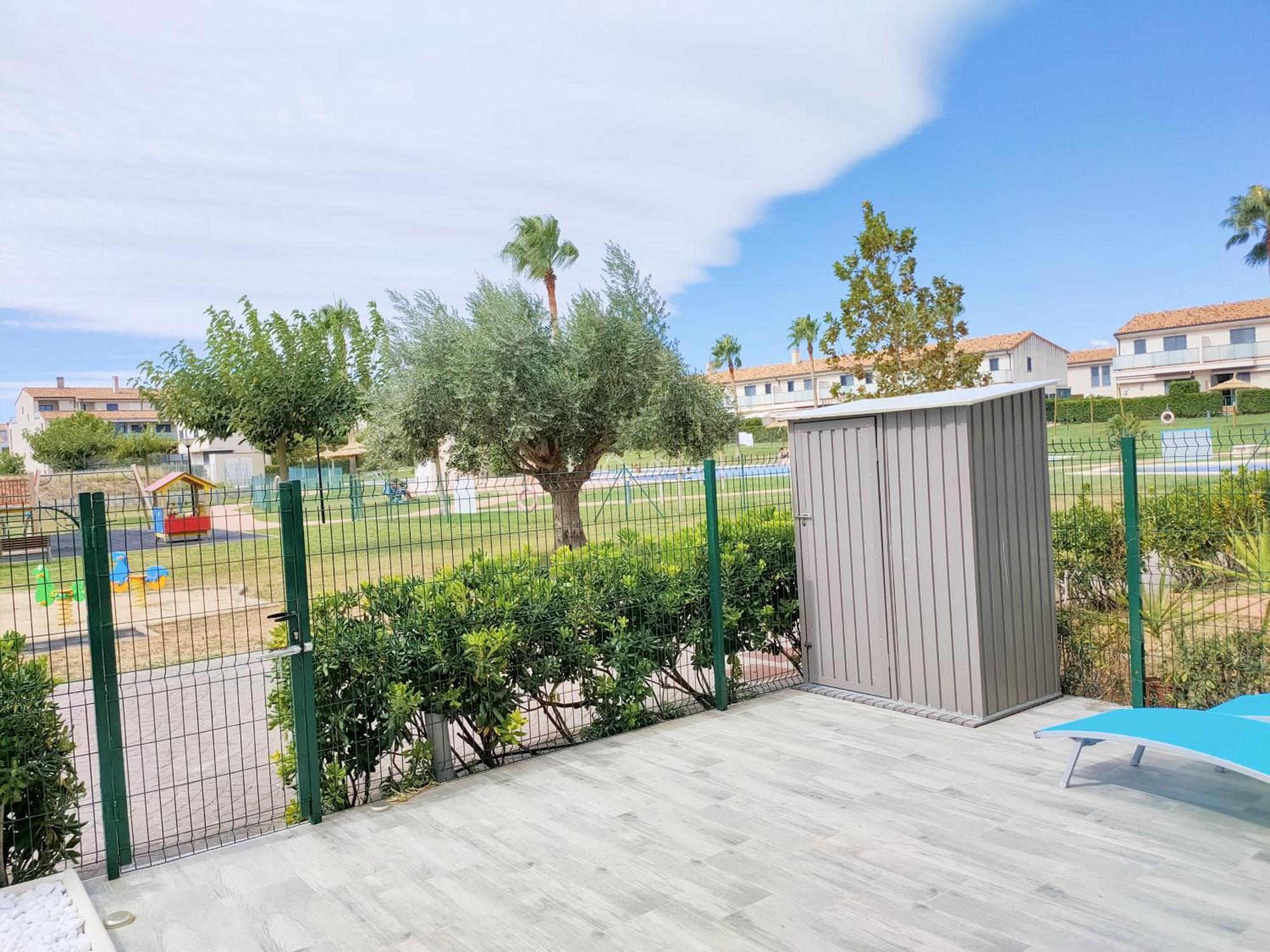 10 Holiday home *