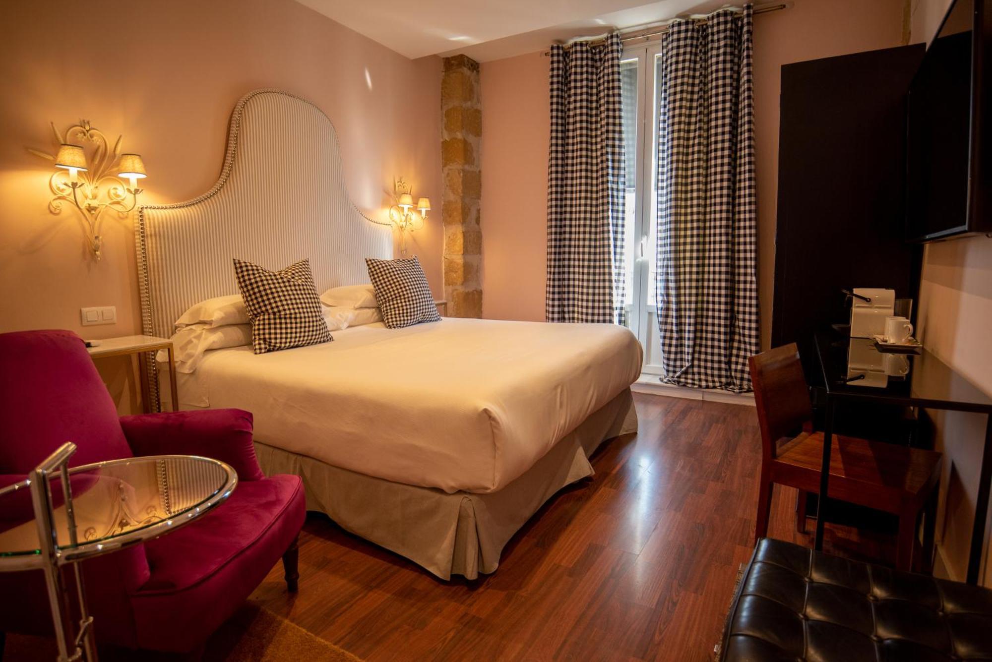 Hotel Carmen Boutique 4*