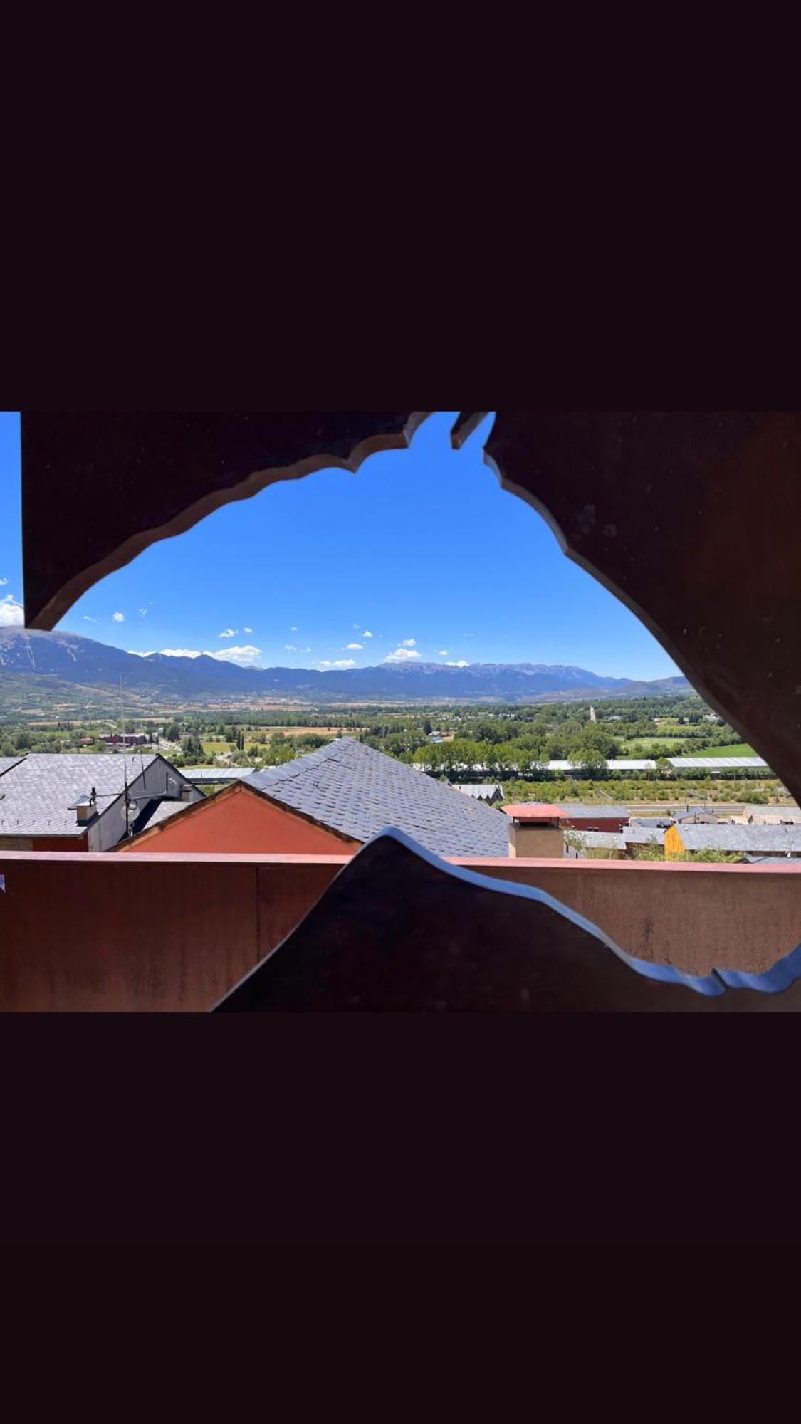 Heritage Cerdanya Al Carrer Major I Parking Apartment