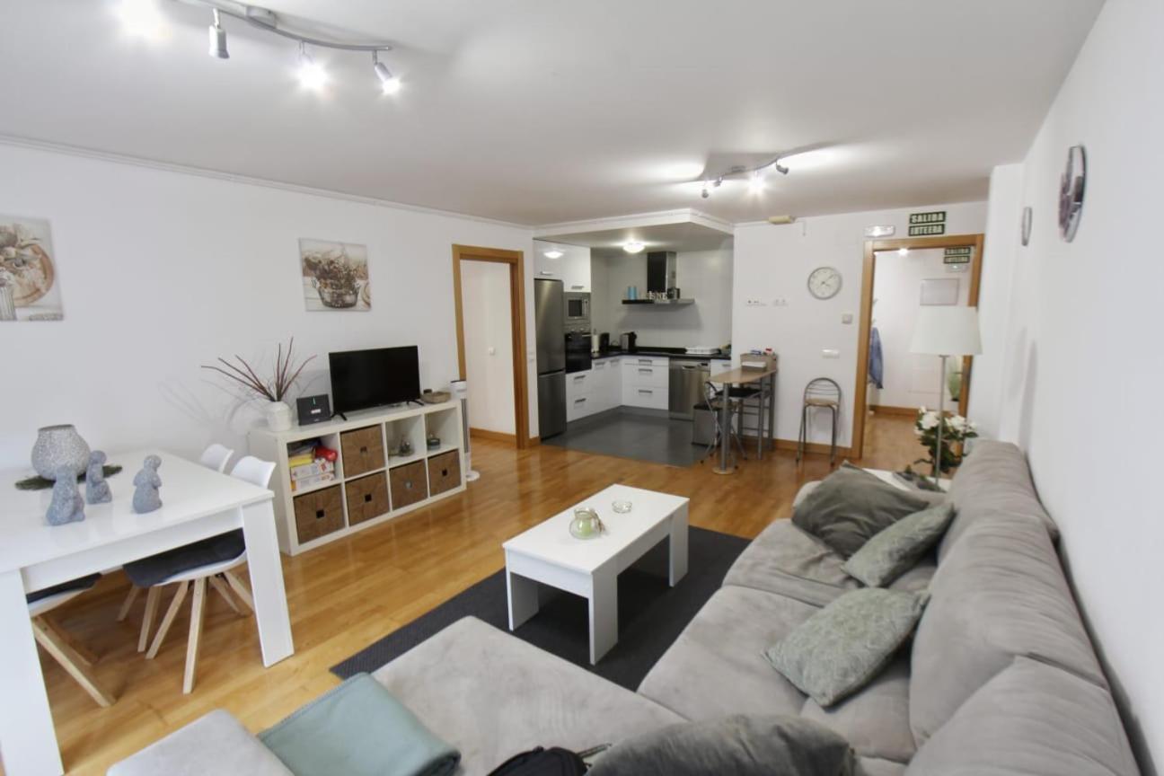 Buruntzali Apartment *