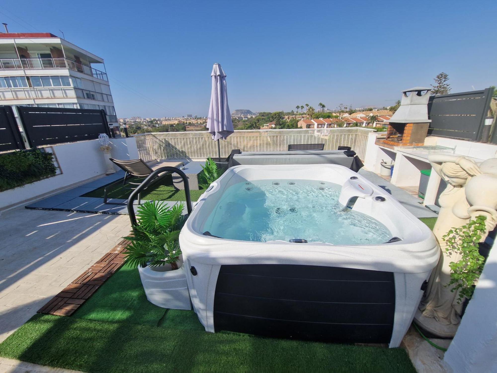 Lovely House With Terrace San Juan Alicante El Campello