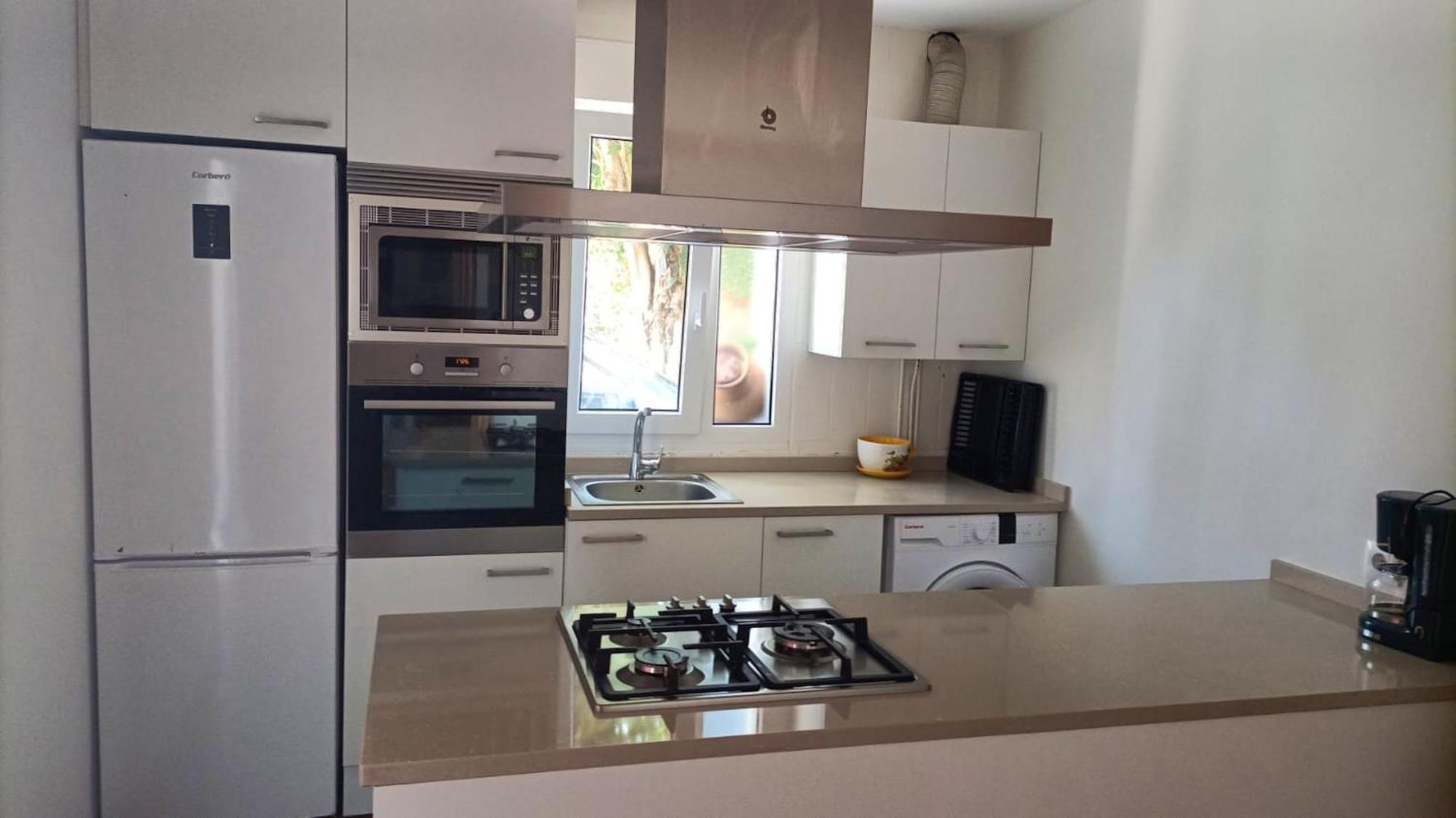 Spacious House With Garden In - Family-friendly Сasa de vacaciones *